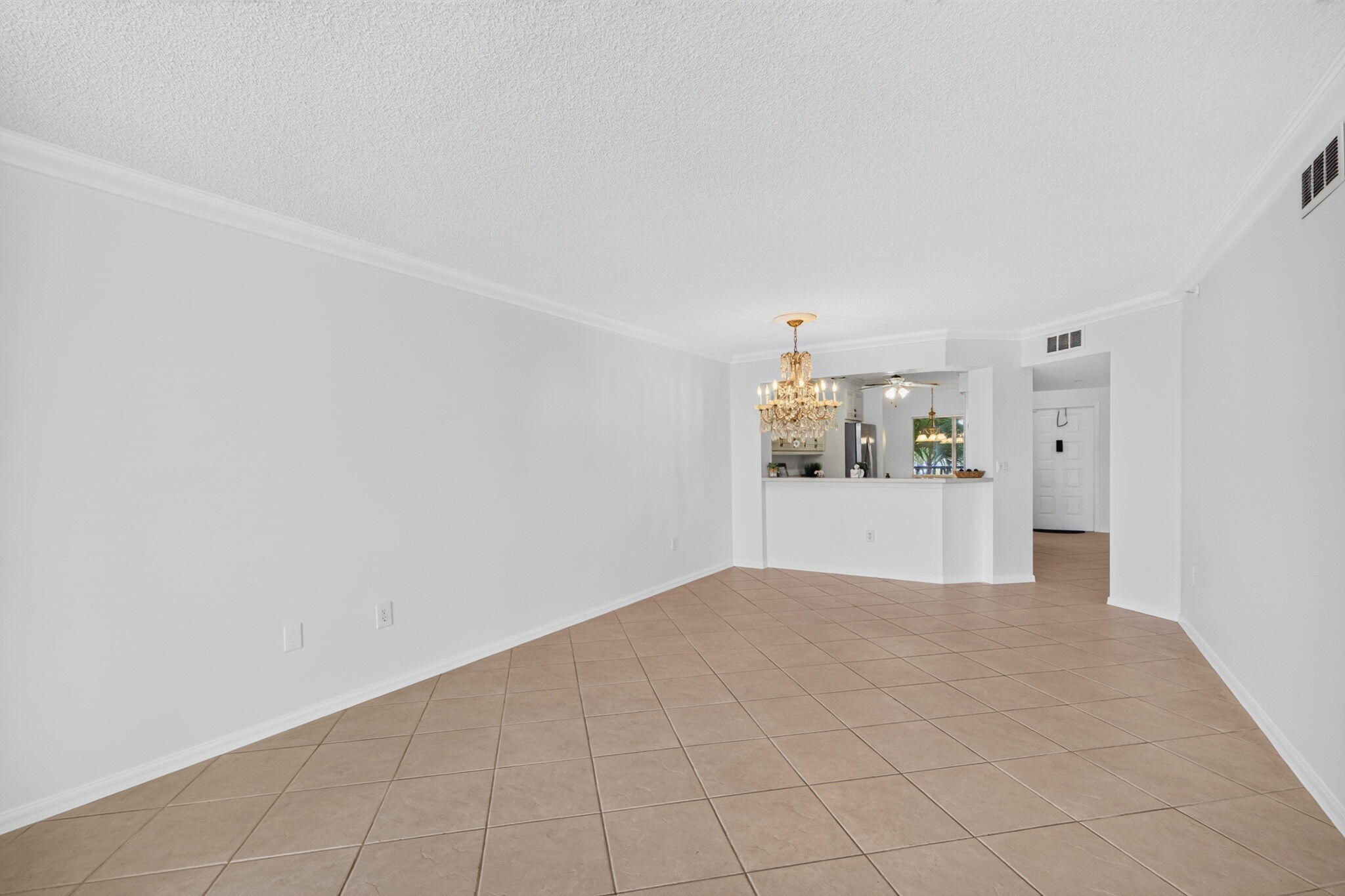 9551 Weldon Circle E212 Property Photo 11
