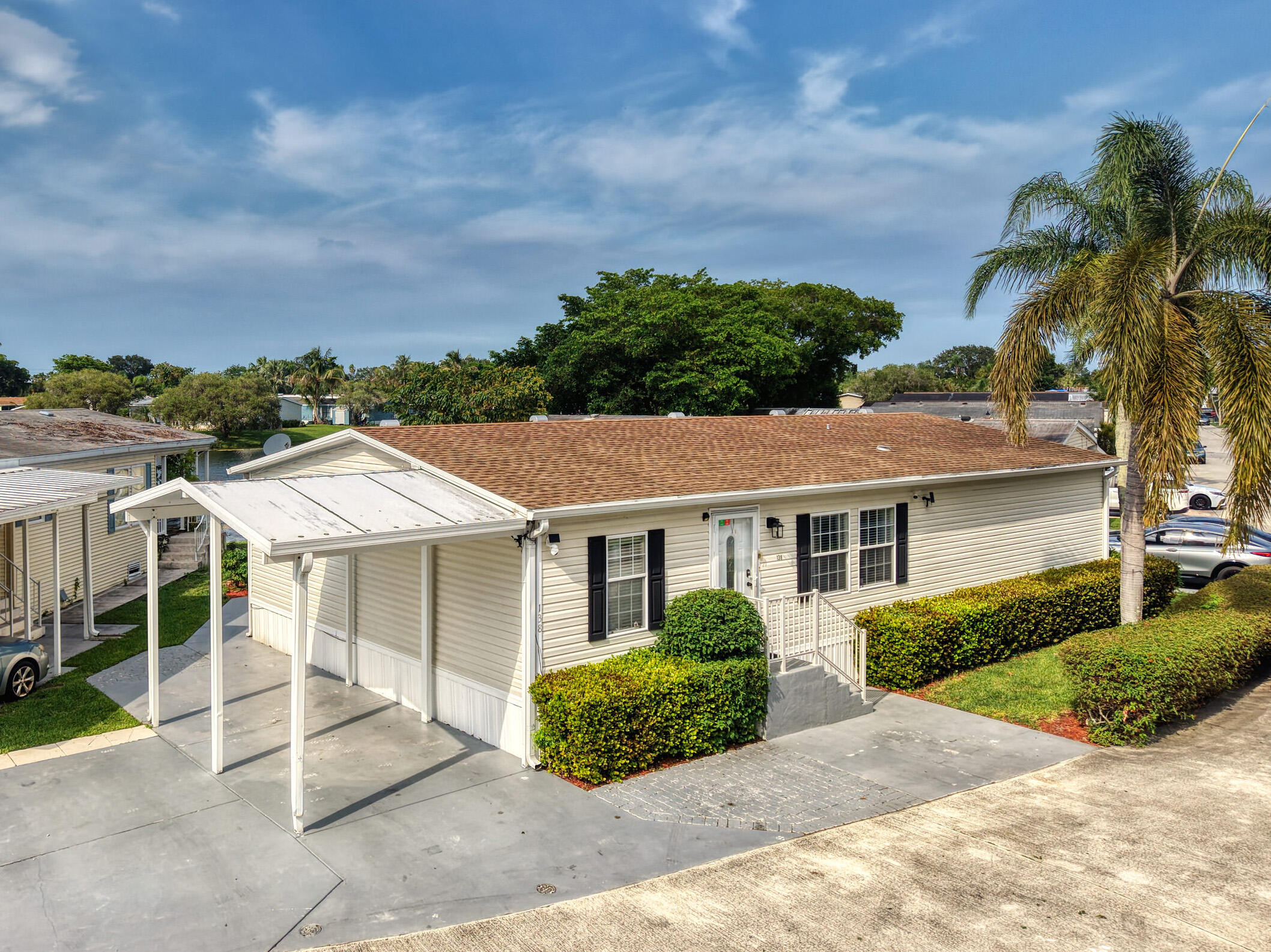 138 Plantation Boulevard Property Photo 6