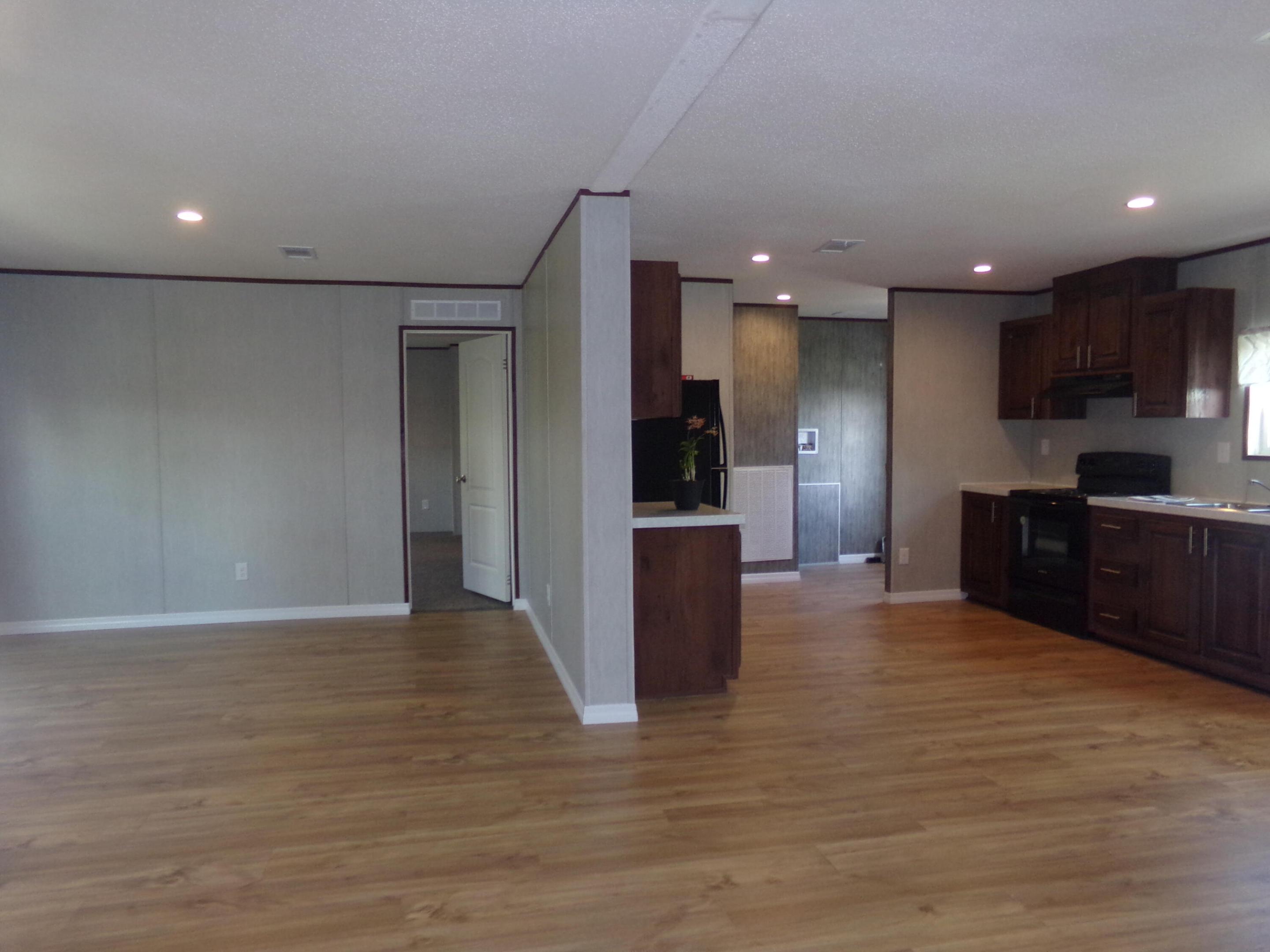 1006 Andros Bay Property Photo 10