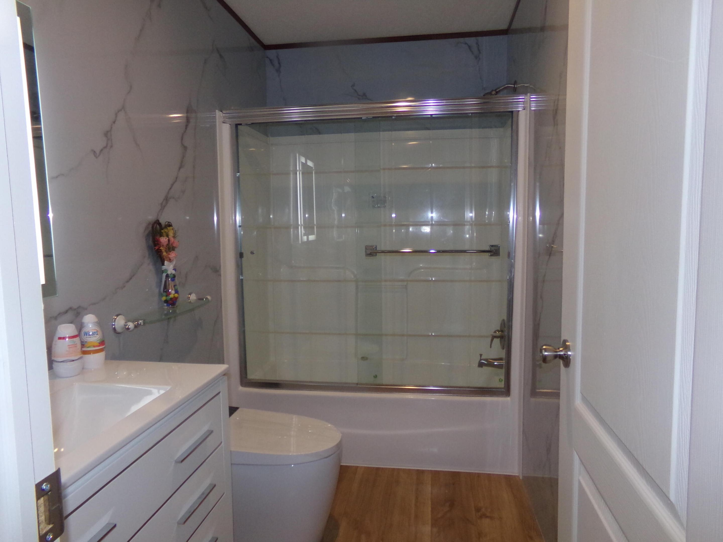 1006 Andros Bay Property Photo 32