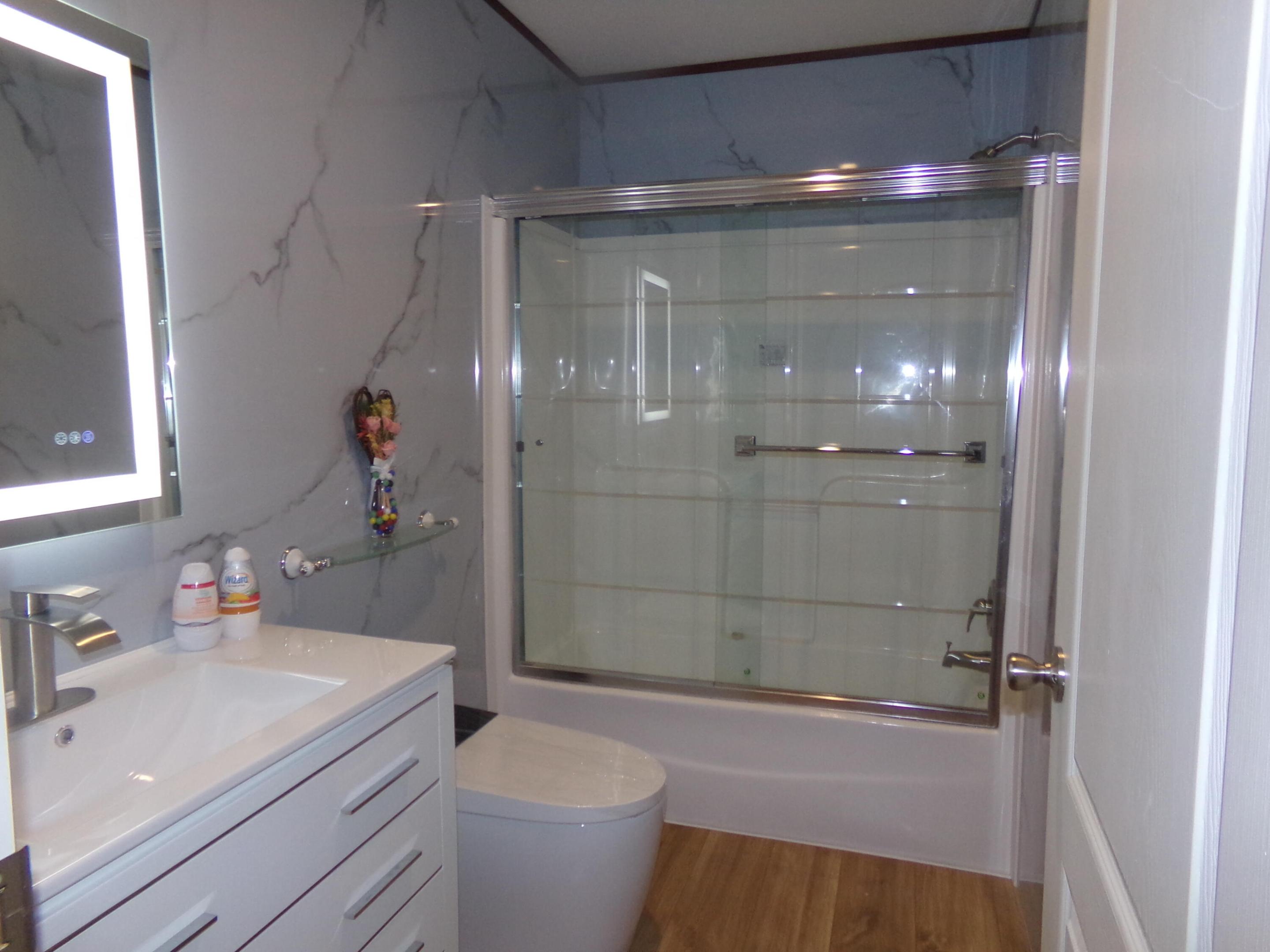 1006 Andros Bay Property Photo 35