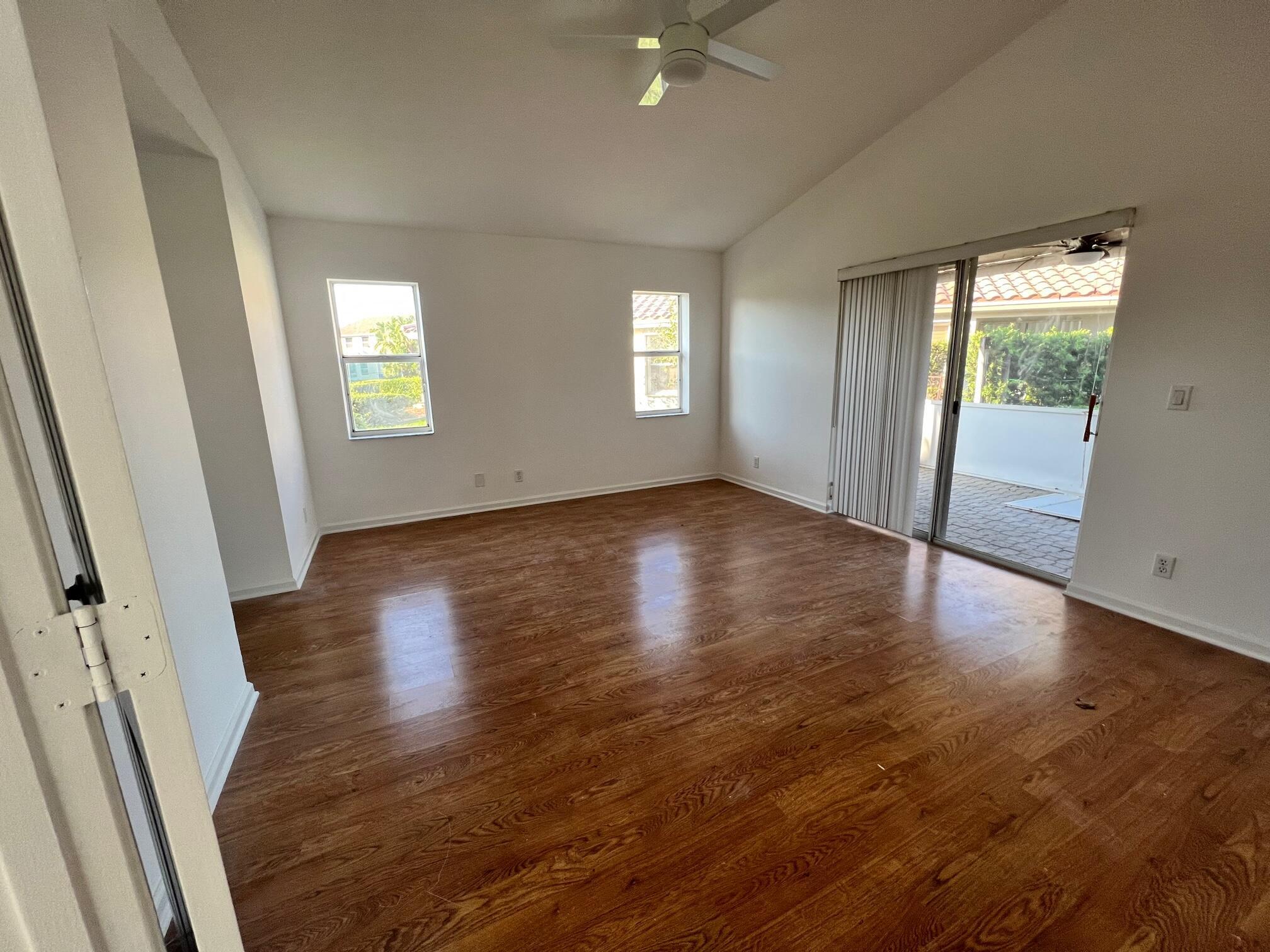 8501 Windy Circle Property Photo 12