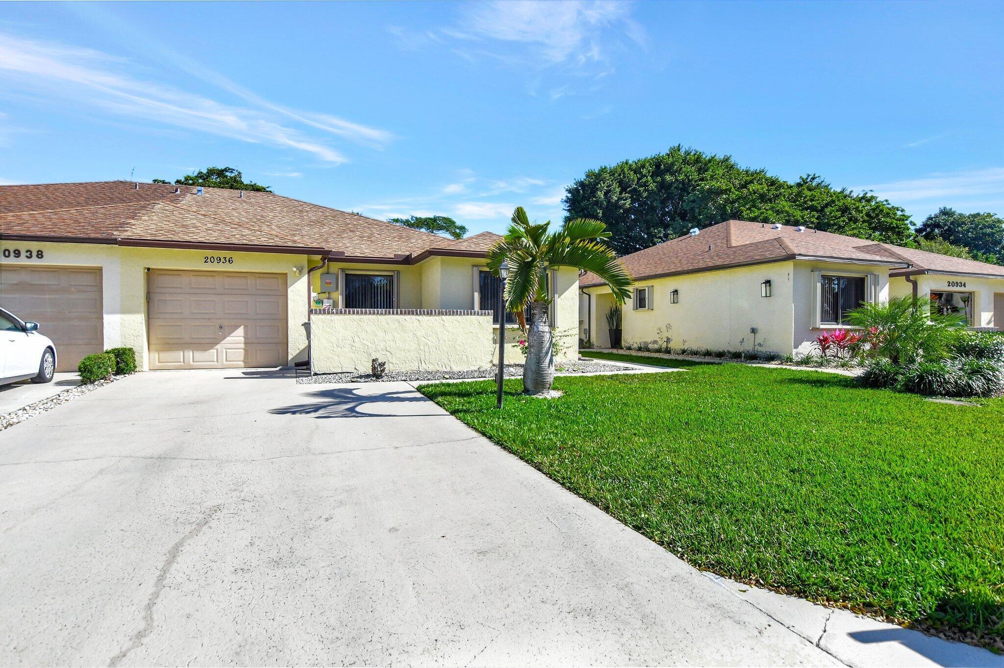 20936 Concord Green Drive E Property Photo 2