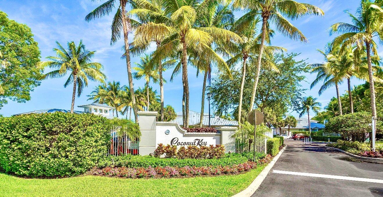 168 COCONUT KEY Lane Property Photo 1