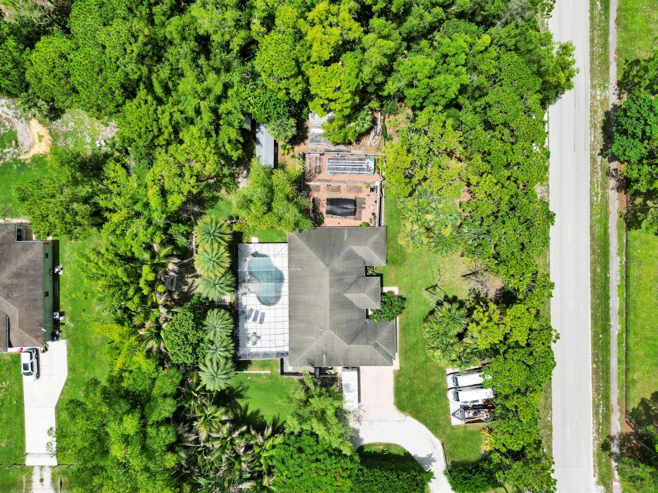 4209 180th Avenue N Property Photo 2
