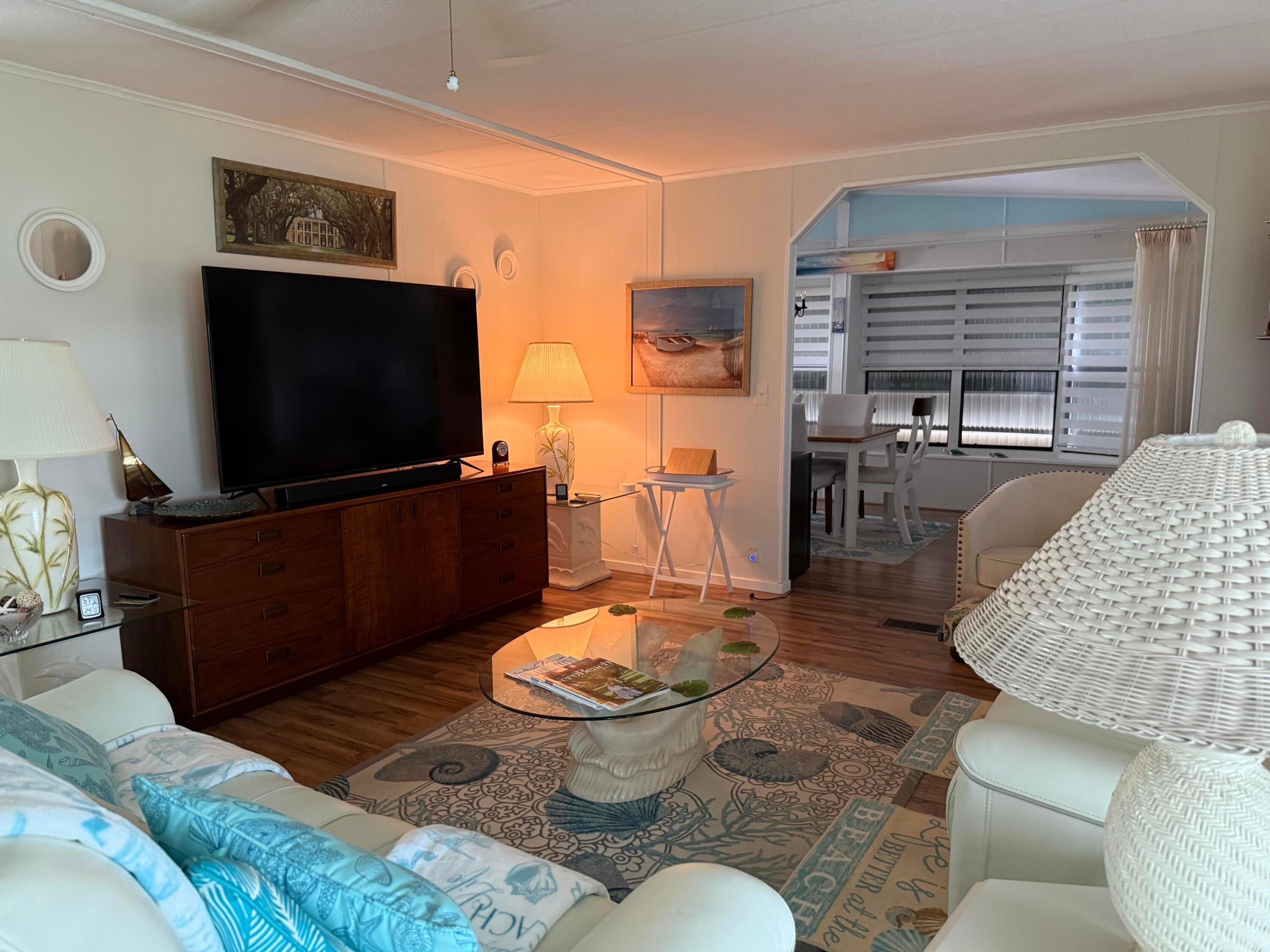 2 Jose Martin Property Photo 10