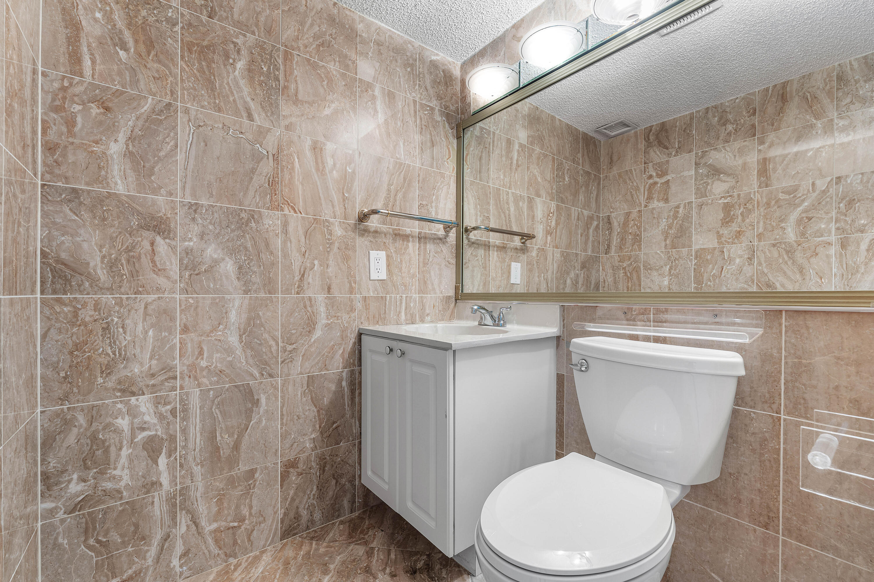 3908 S Ocean Boulevard T-1 Property Photo 19