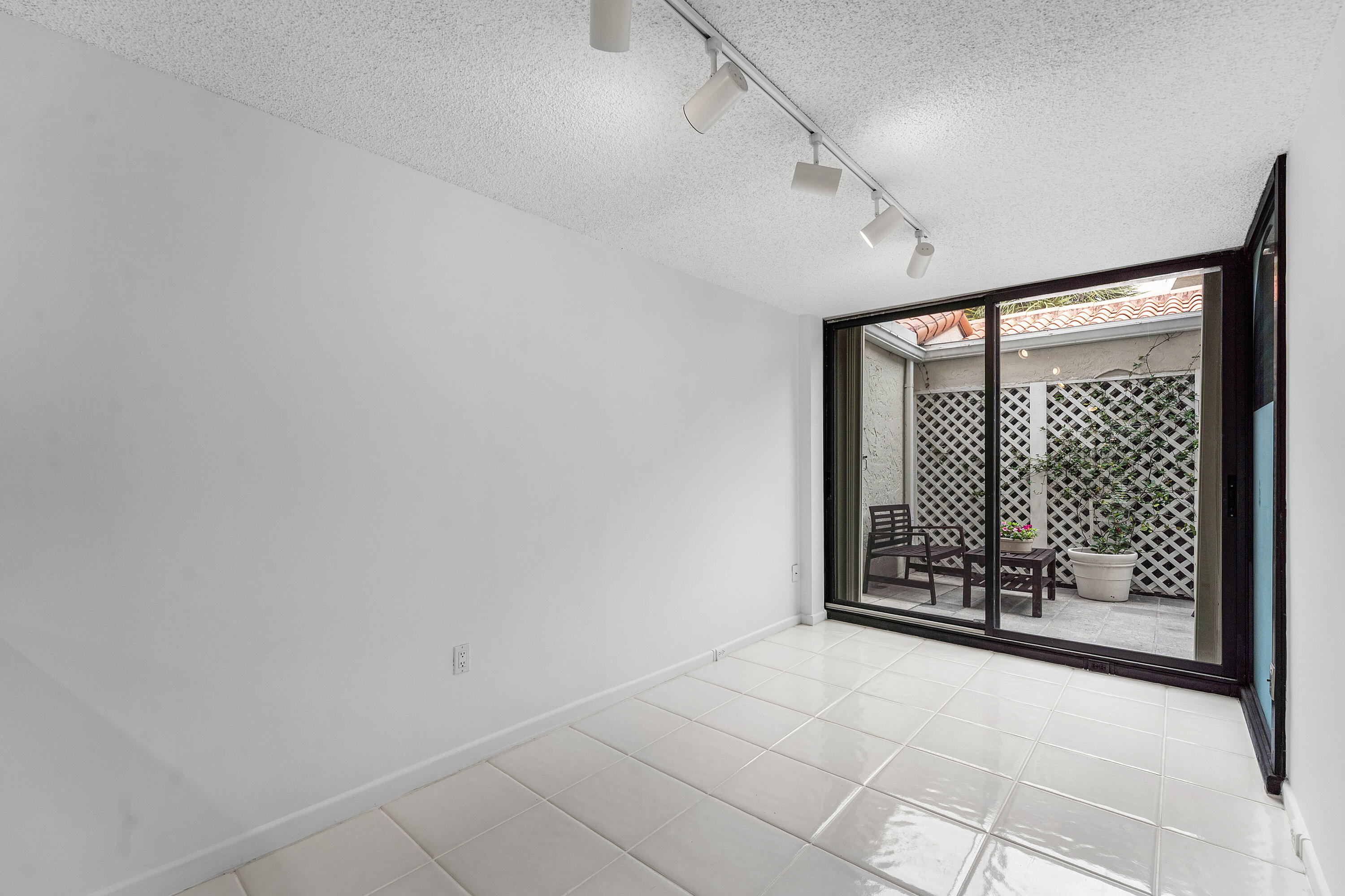 3908 S Ocean Boulevard T-1 Property Photo 30