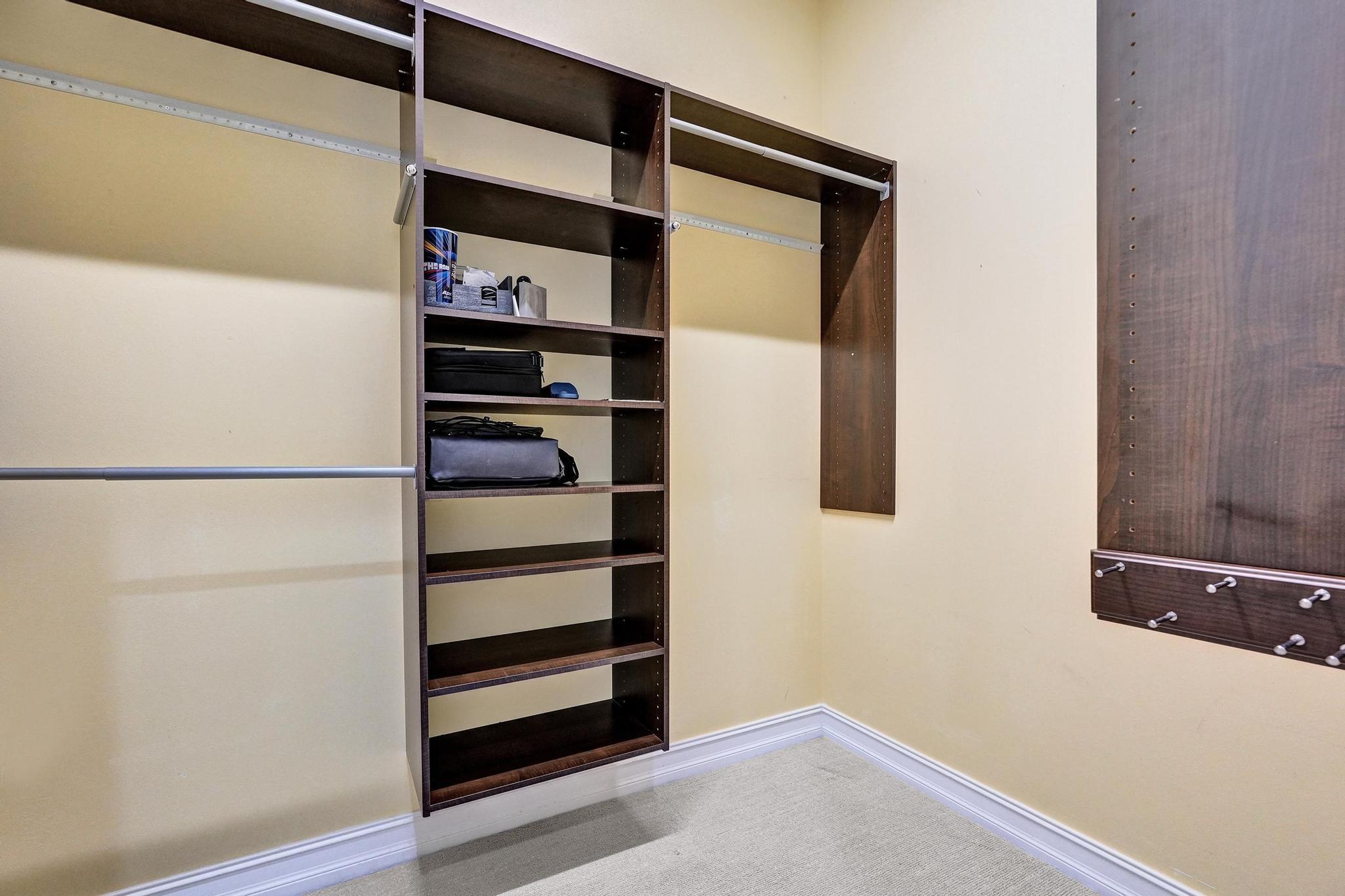 111 Leather Leaf Drive Property Photo 24