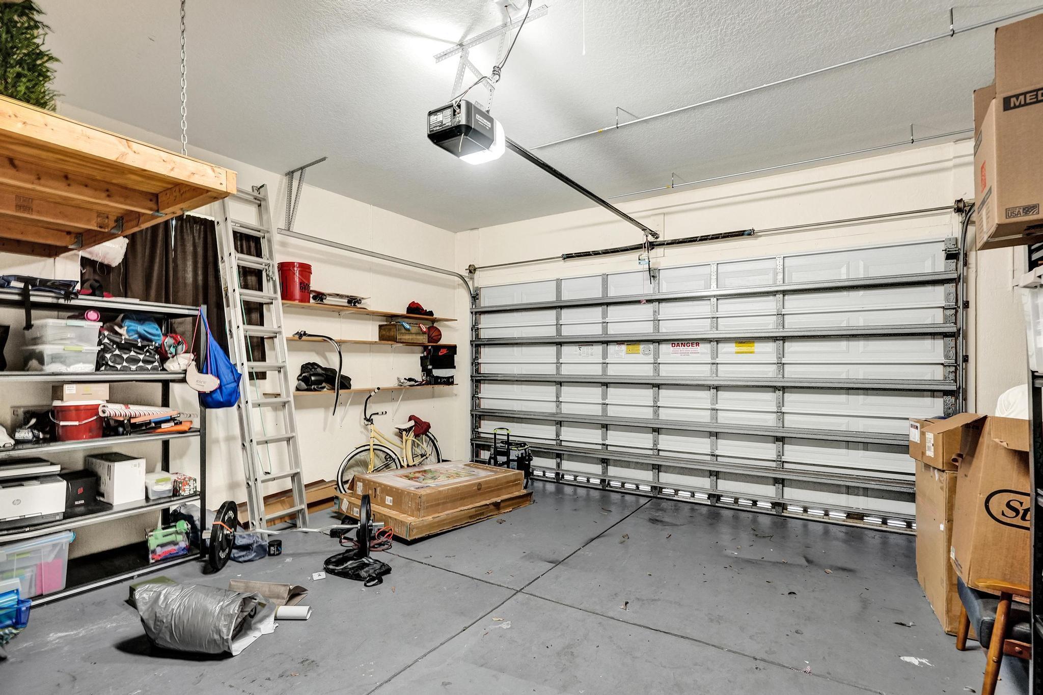 111 Leather Leaf Drive Property Photo 31