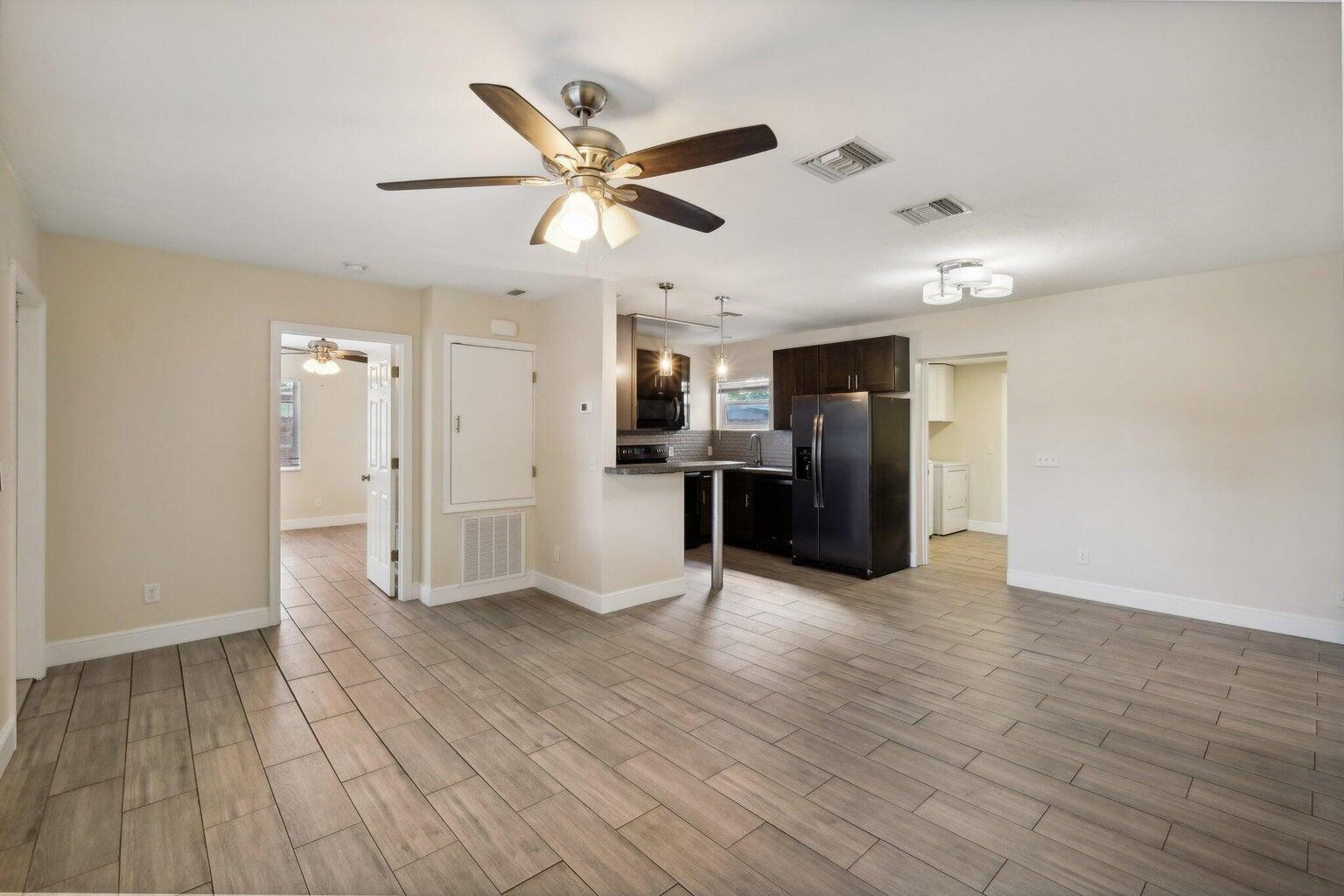 1455 15th Avenue Property Photo 6