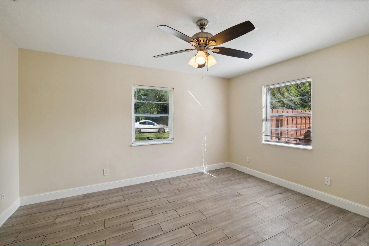 1455 15th Avenue Property Photo 11