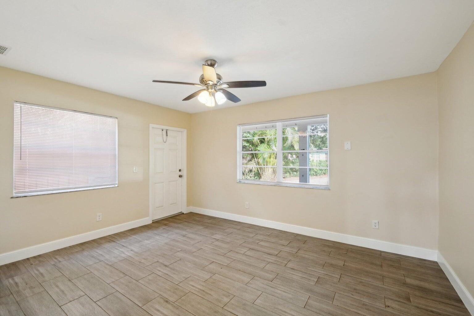1455 15th Avenue Property Photo 15