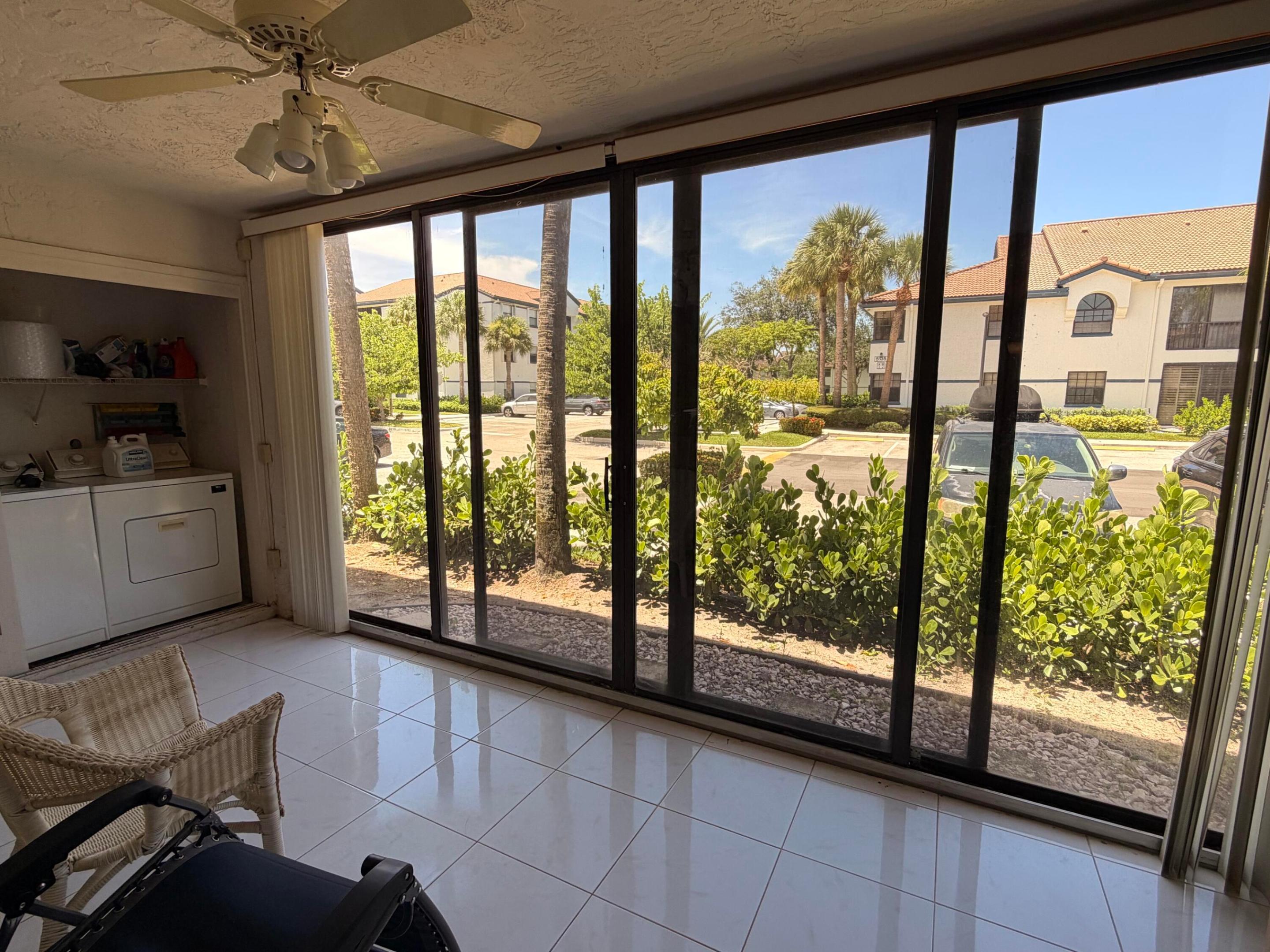 5136 Floria Drive G Property Photo 9