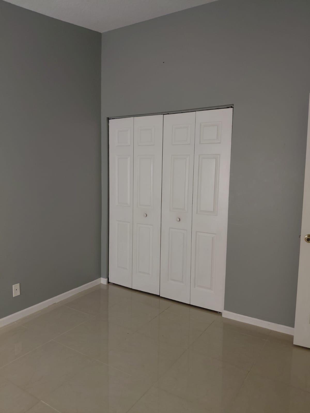 4524 Oak Terrace Drive Property Photo 13