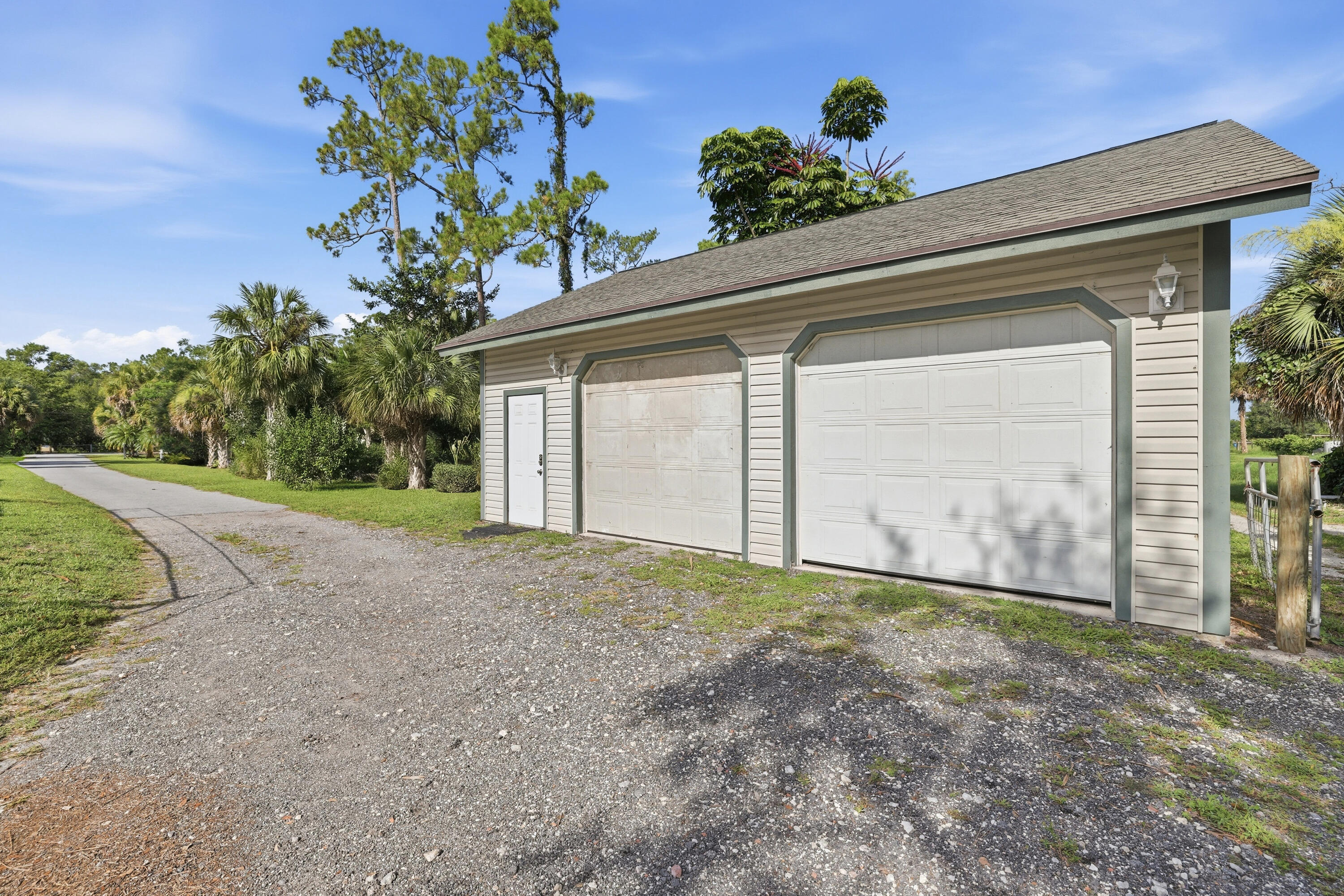 14095 Biddex Road Property Photo 33