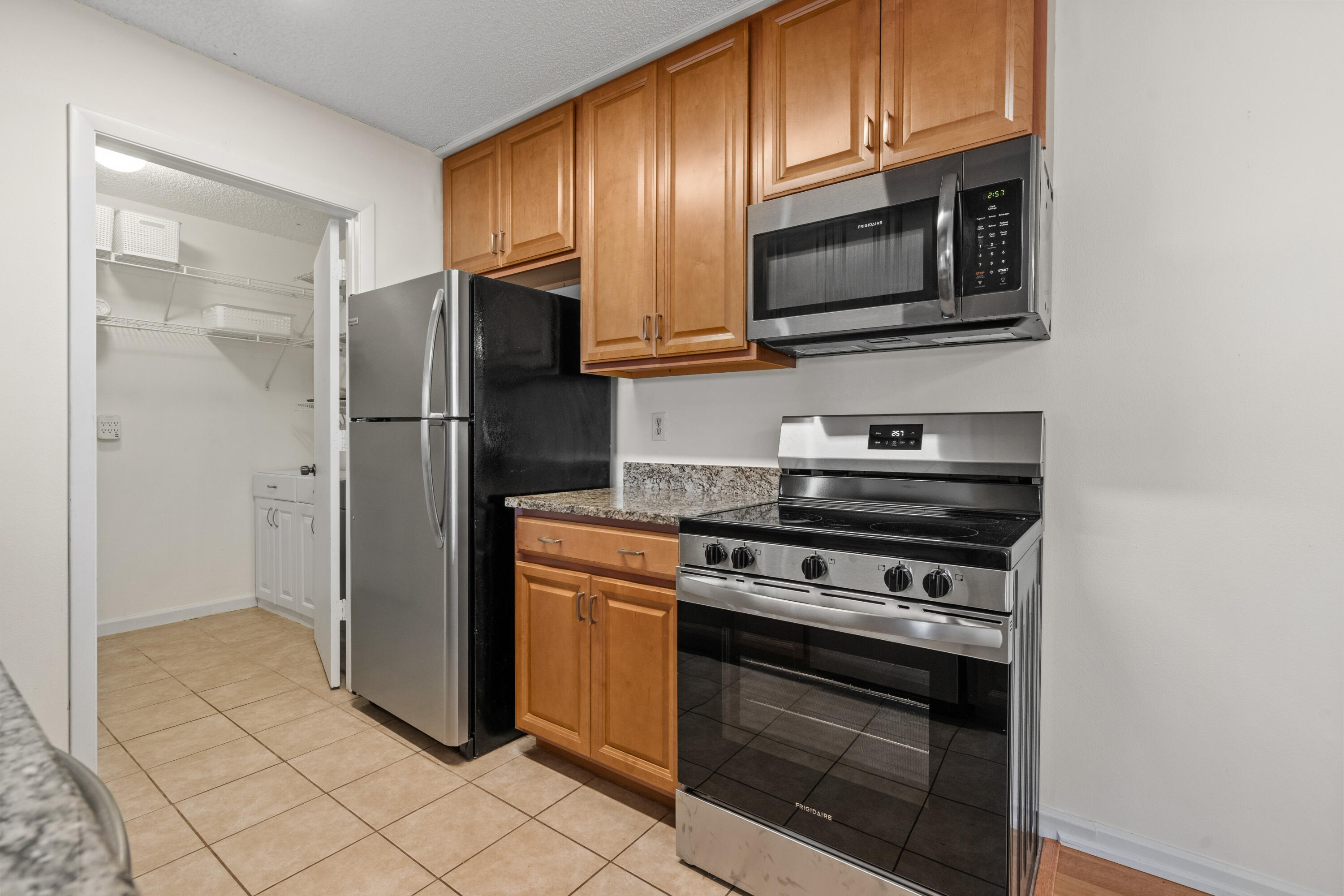 3981 Nw Cinnamon Tree Circle Property Photo 13