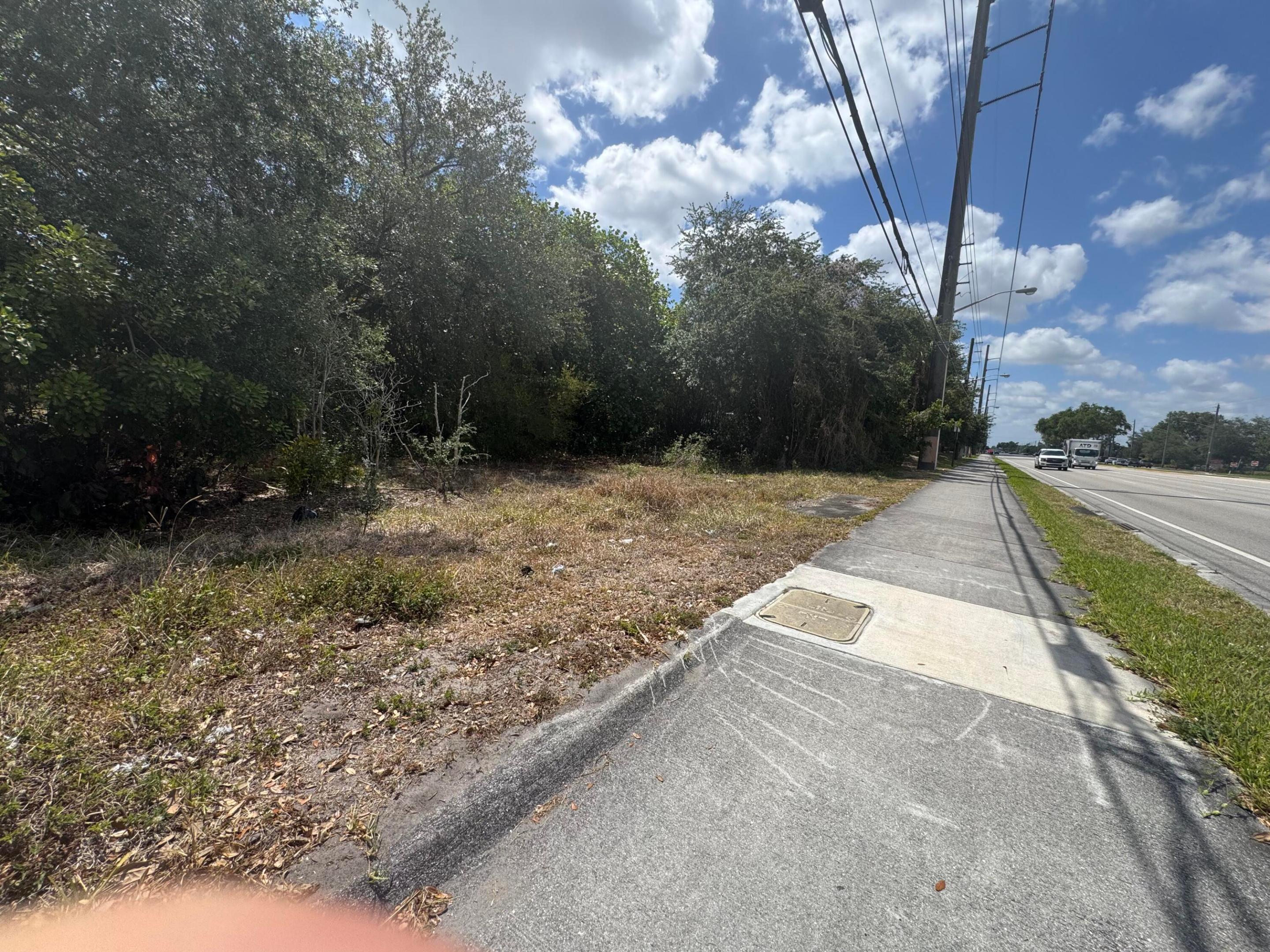 3358 S Jog Road Property Photo 3