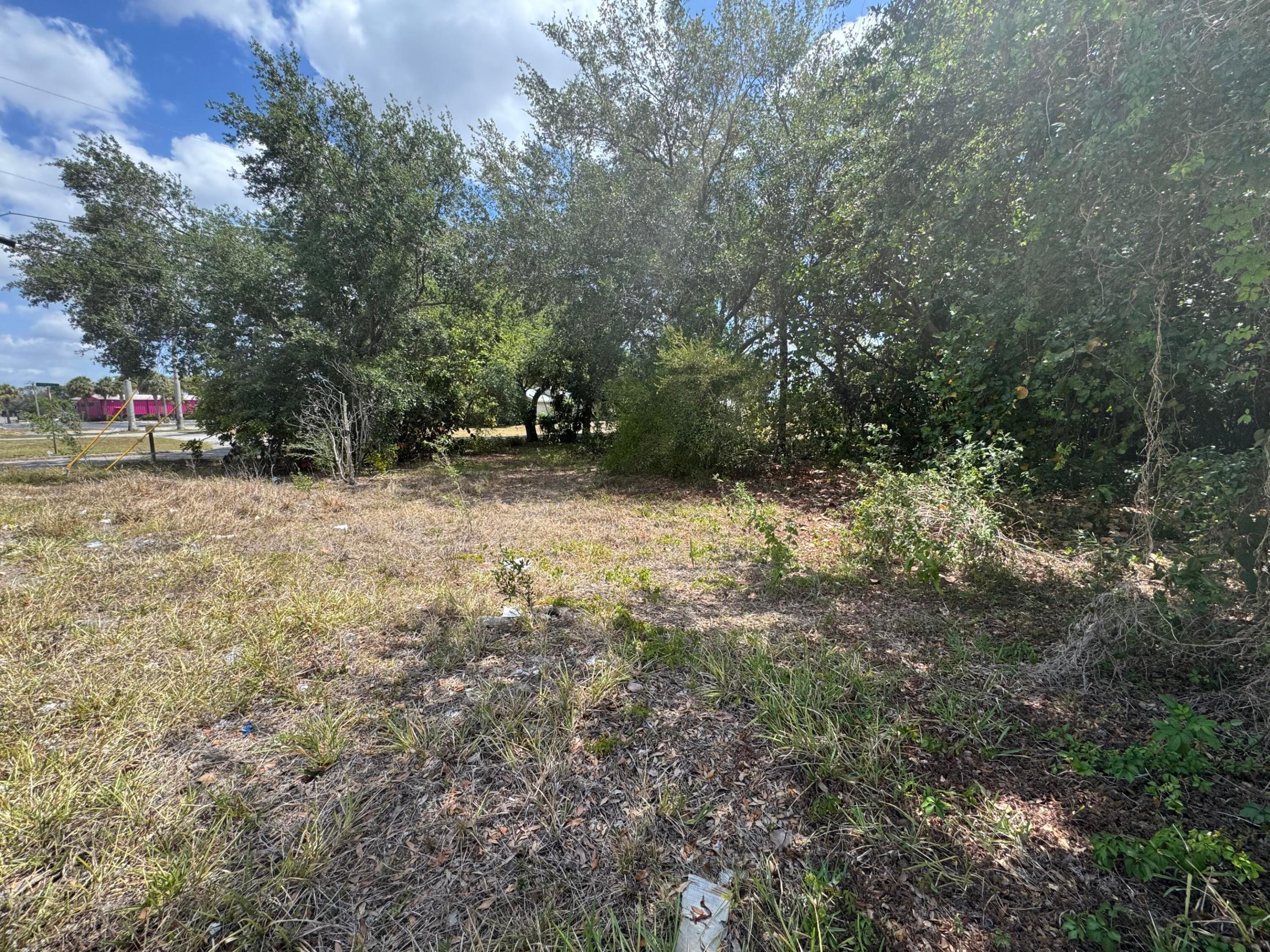 3358 S Jog Road Property Photo 6