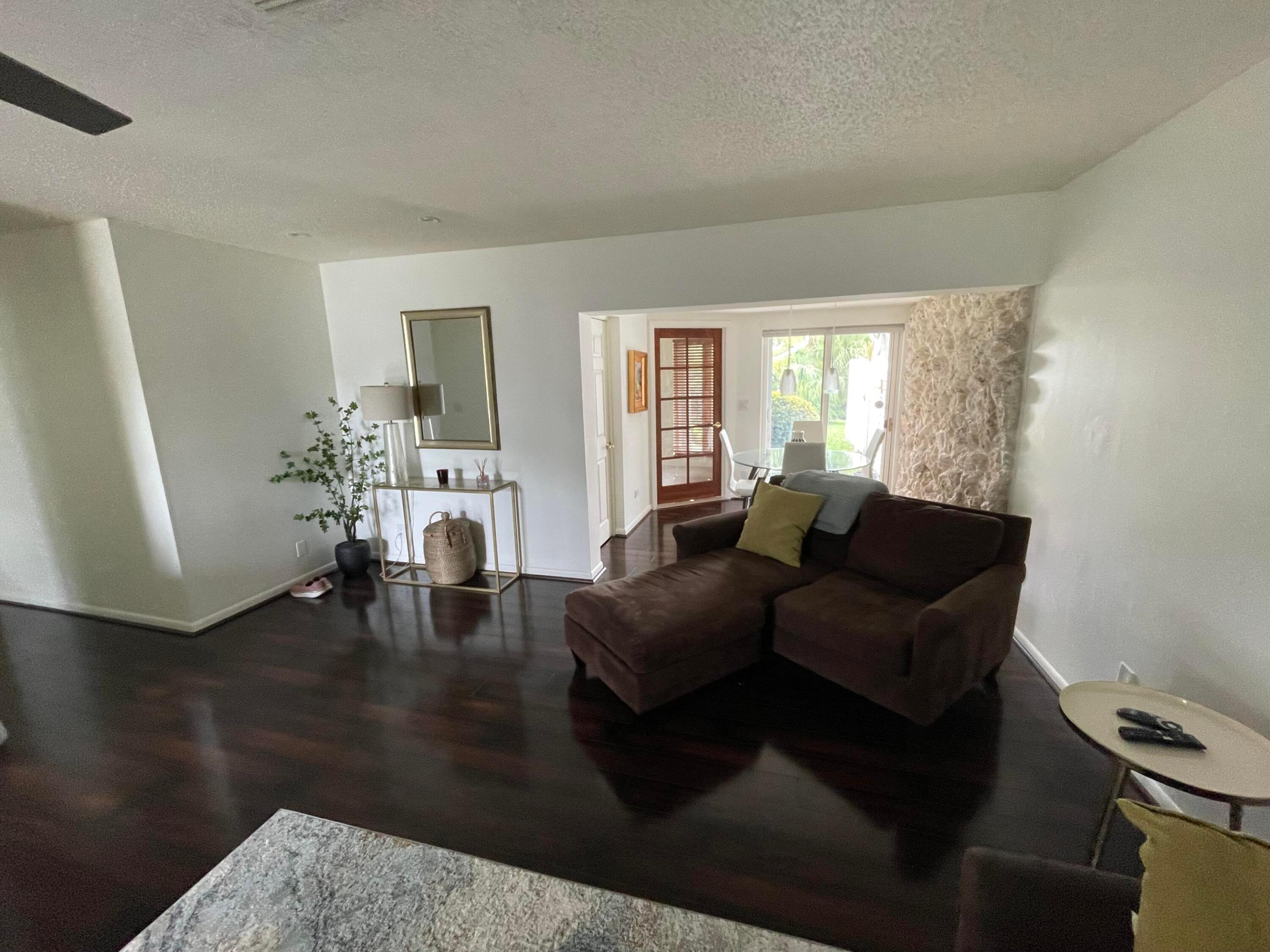 208 Sims Creek Drive Property Photo 16