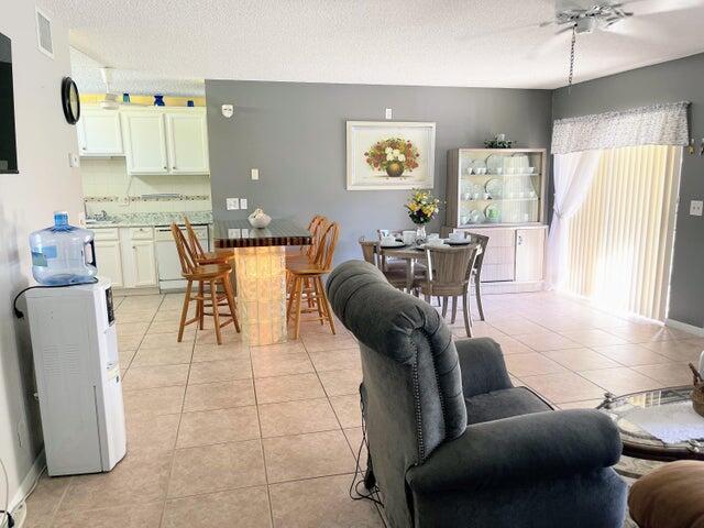 5839 La Pinata Boulevard C-1 Property Photo 6