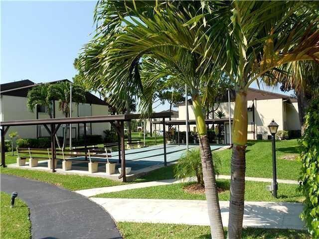 5839 La Pinata Boulevard C-1 Property Photo 18