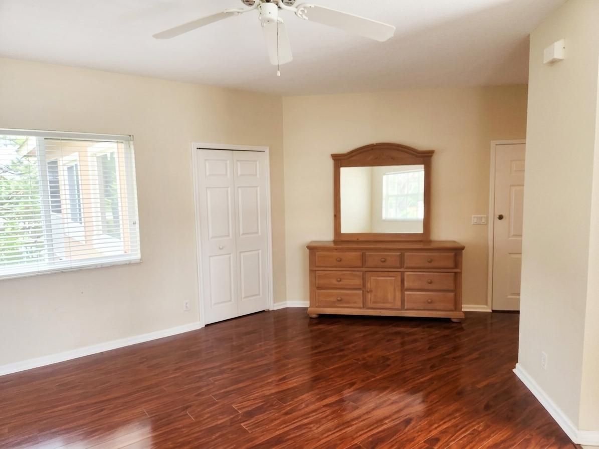 8330 Mulligan Circle B Property Photo 4