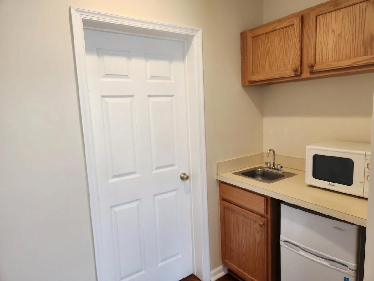 8330 Mulligan Circle B Property Photo 7