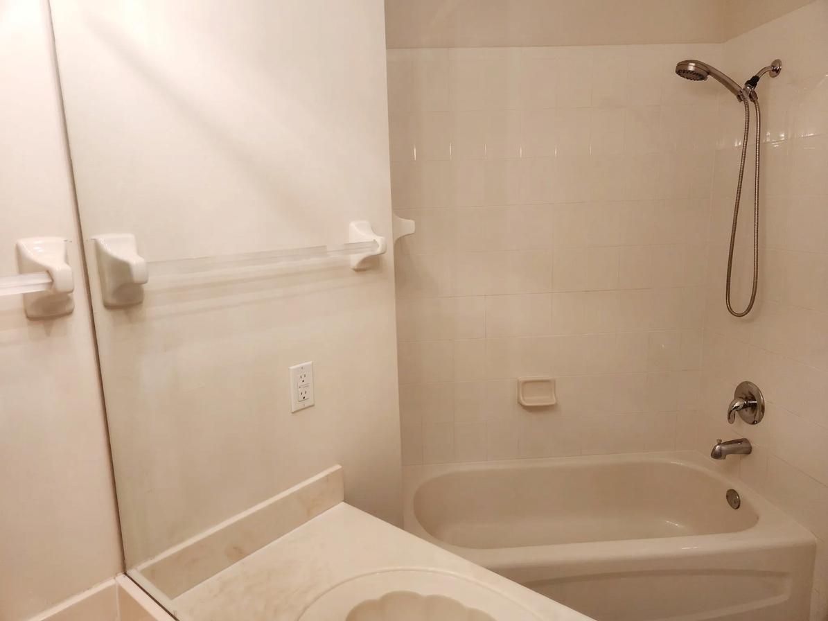 8330 Mulligan Circle B Property Photo 9