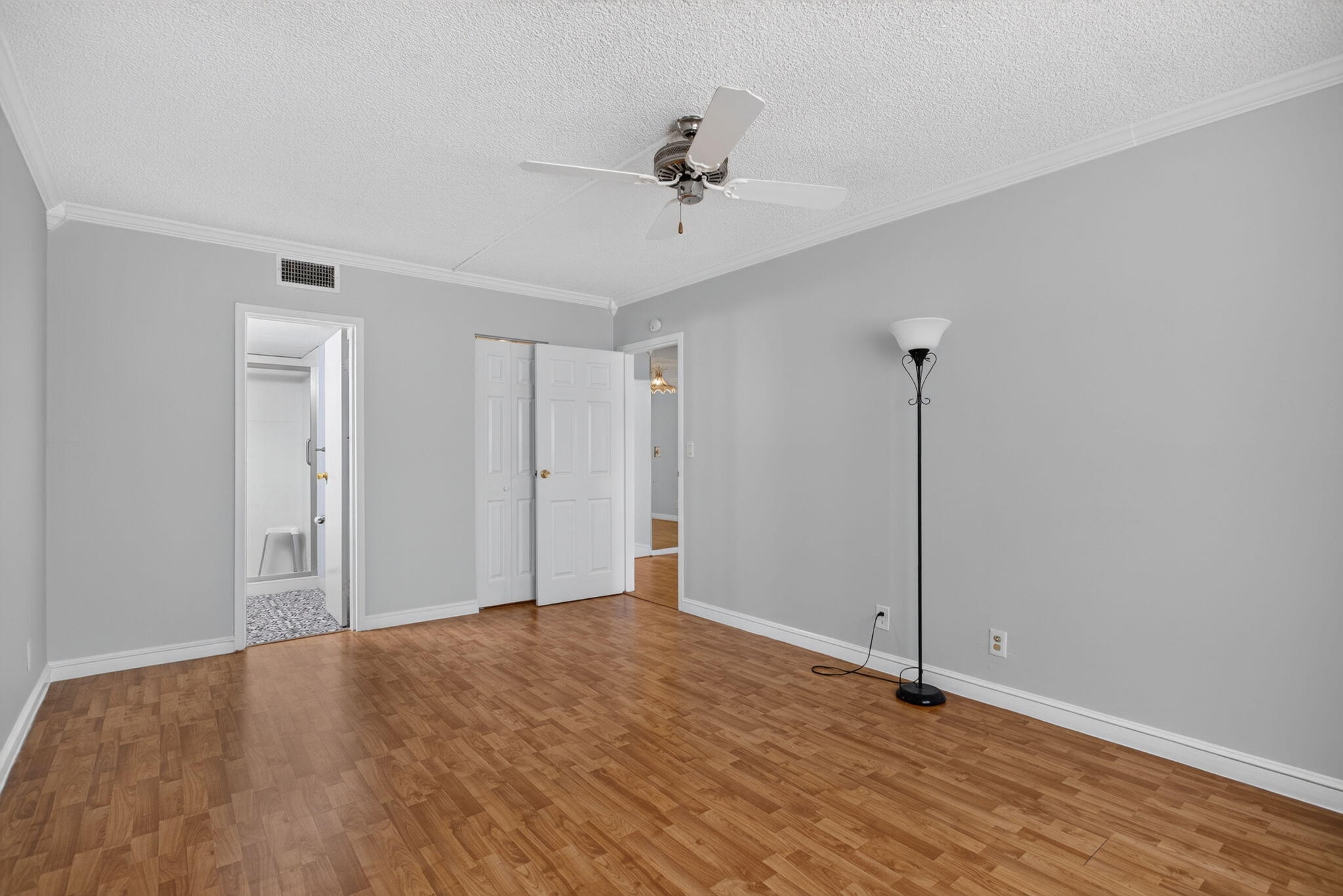 1030 Country Club Drive 205 Property Photo 17