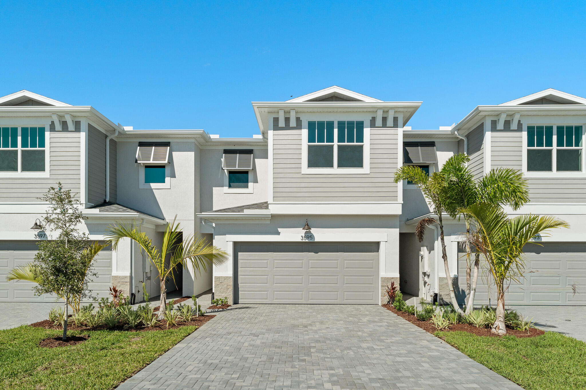 3636 Nw Solange Court Property Photo 1