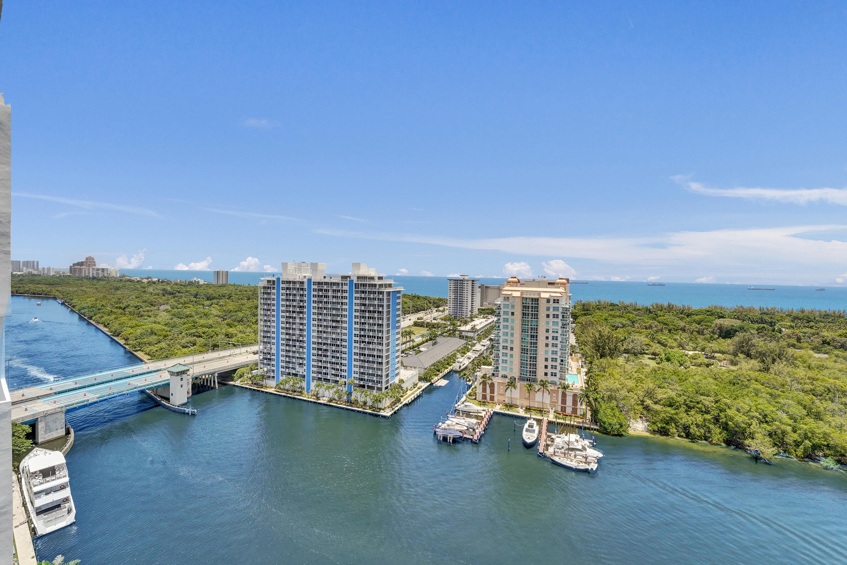 936 Intracoastal Drive 22c Property Photo 6