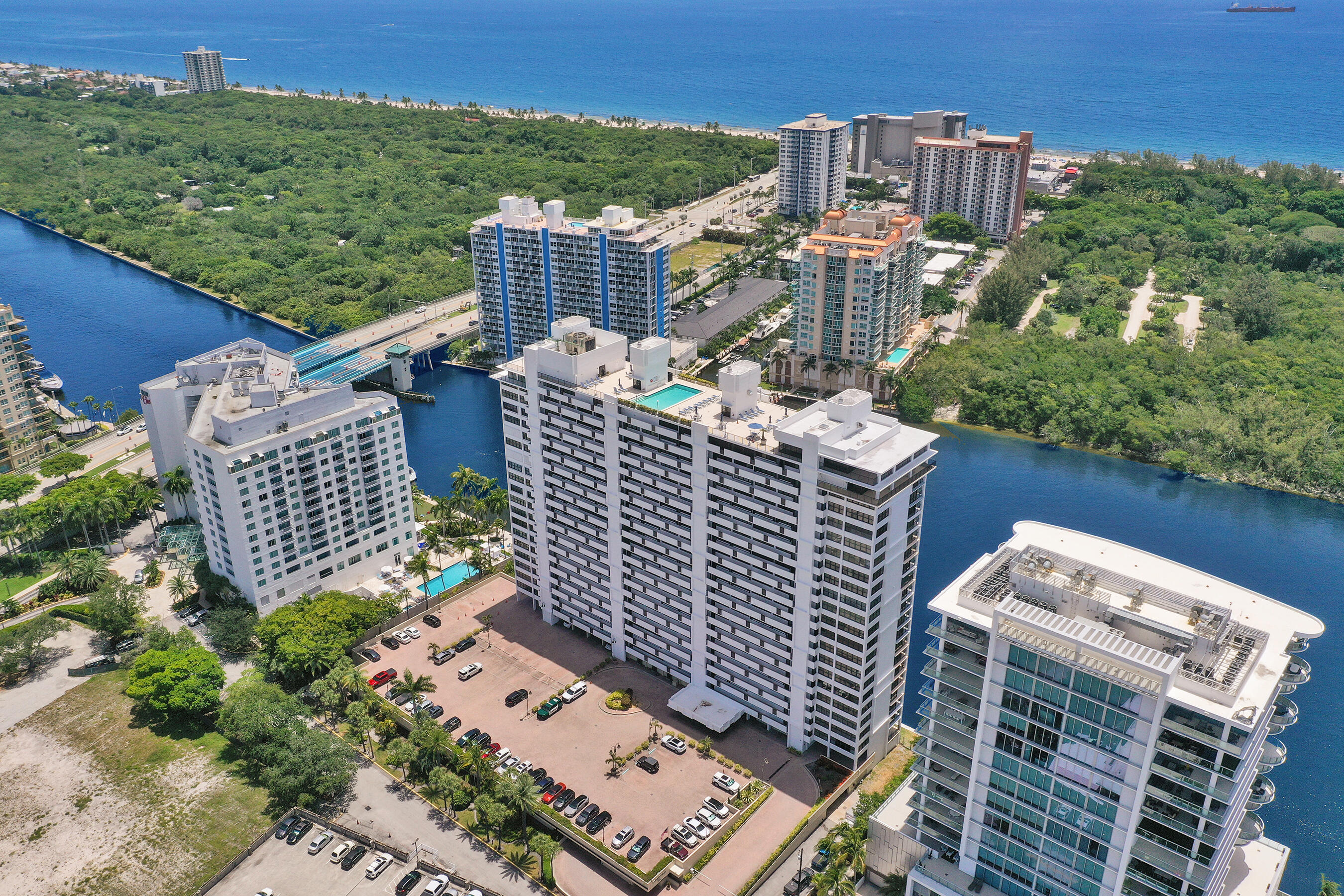 936 Intracoastal Drive 22c Property Photo 11