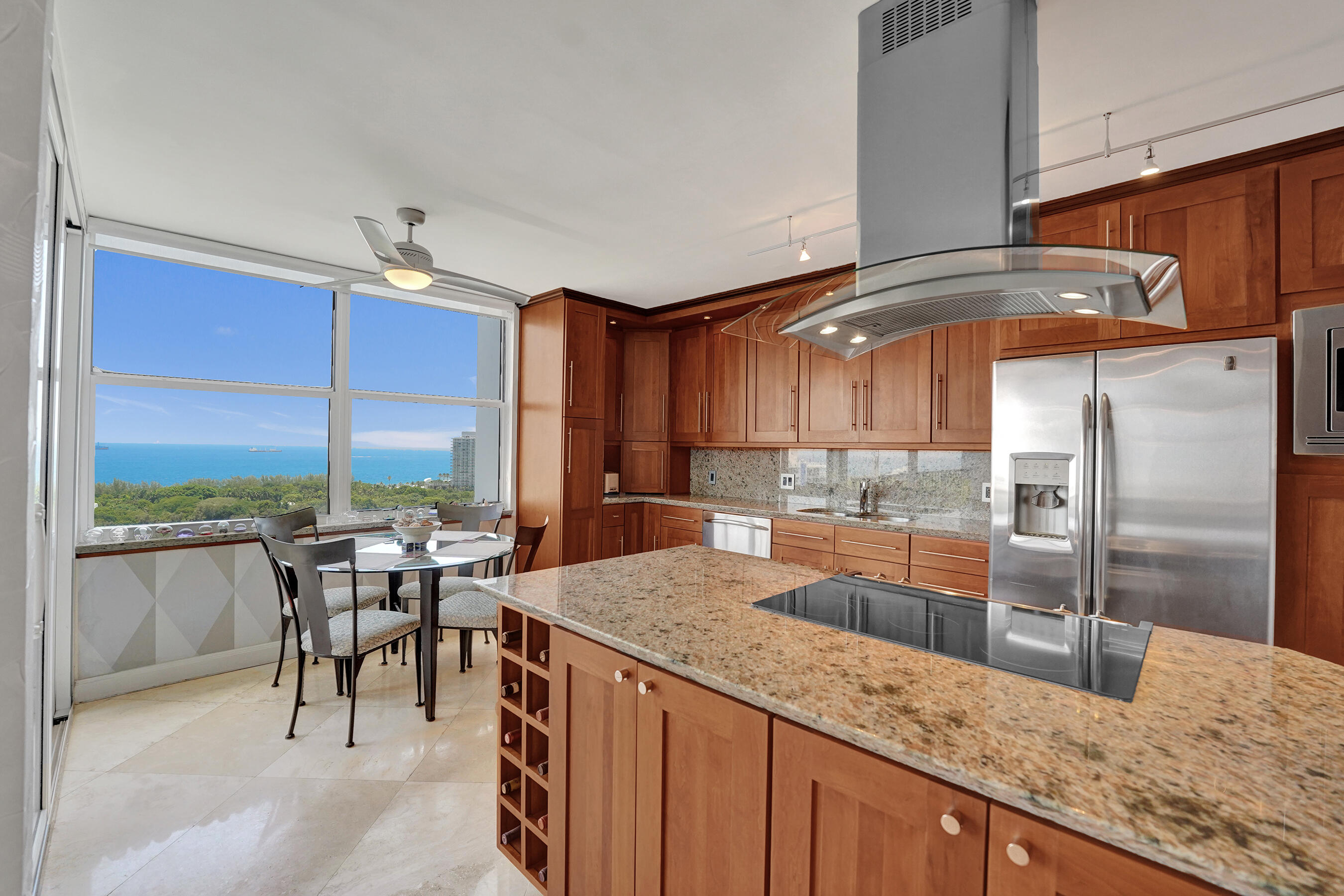 936 Intracoastal Drive 22c Property Photo 31