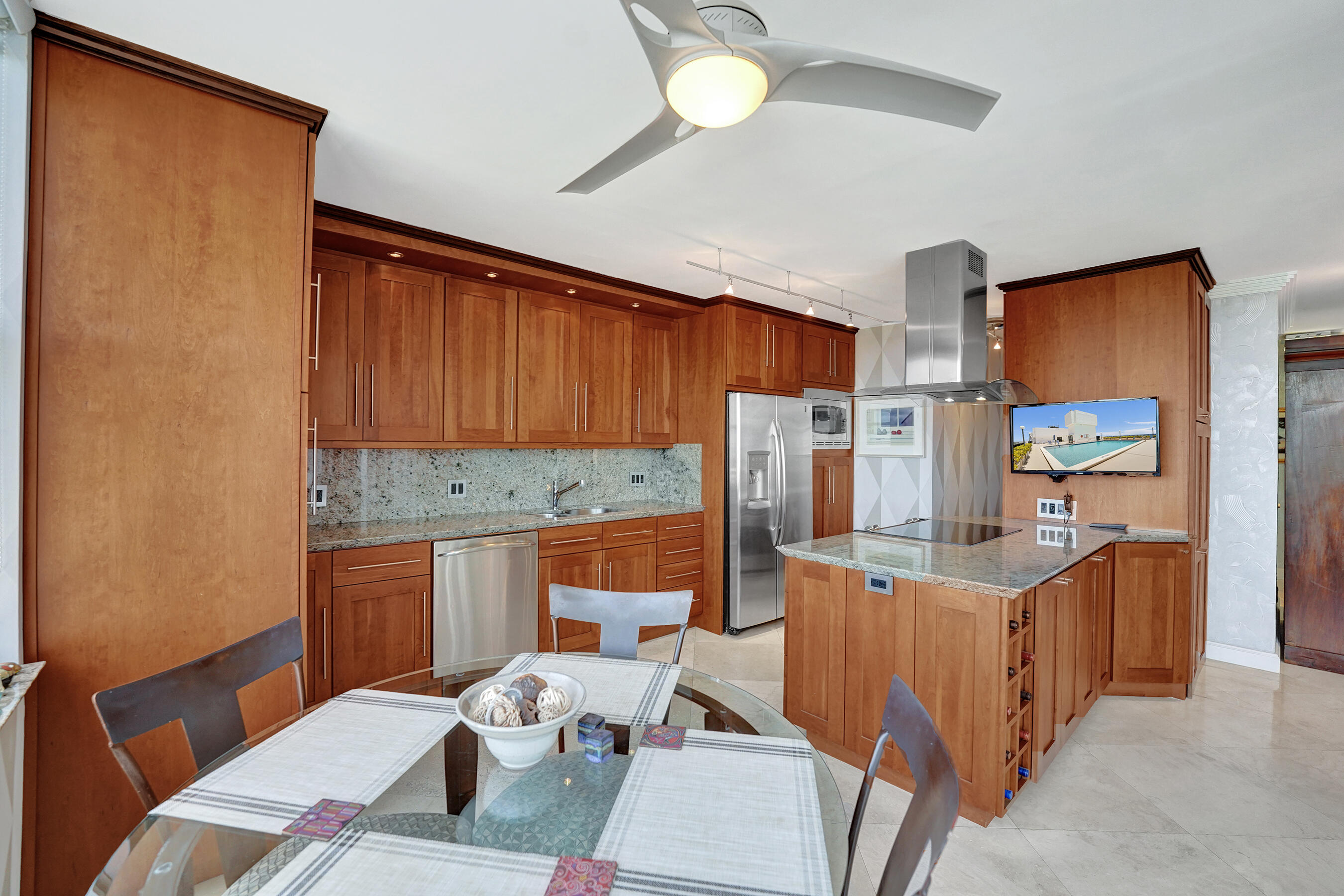 936 Intracoastal Drive 22c Property Photo 37