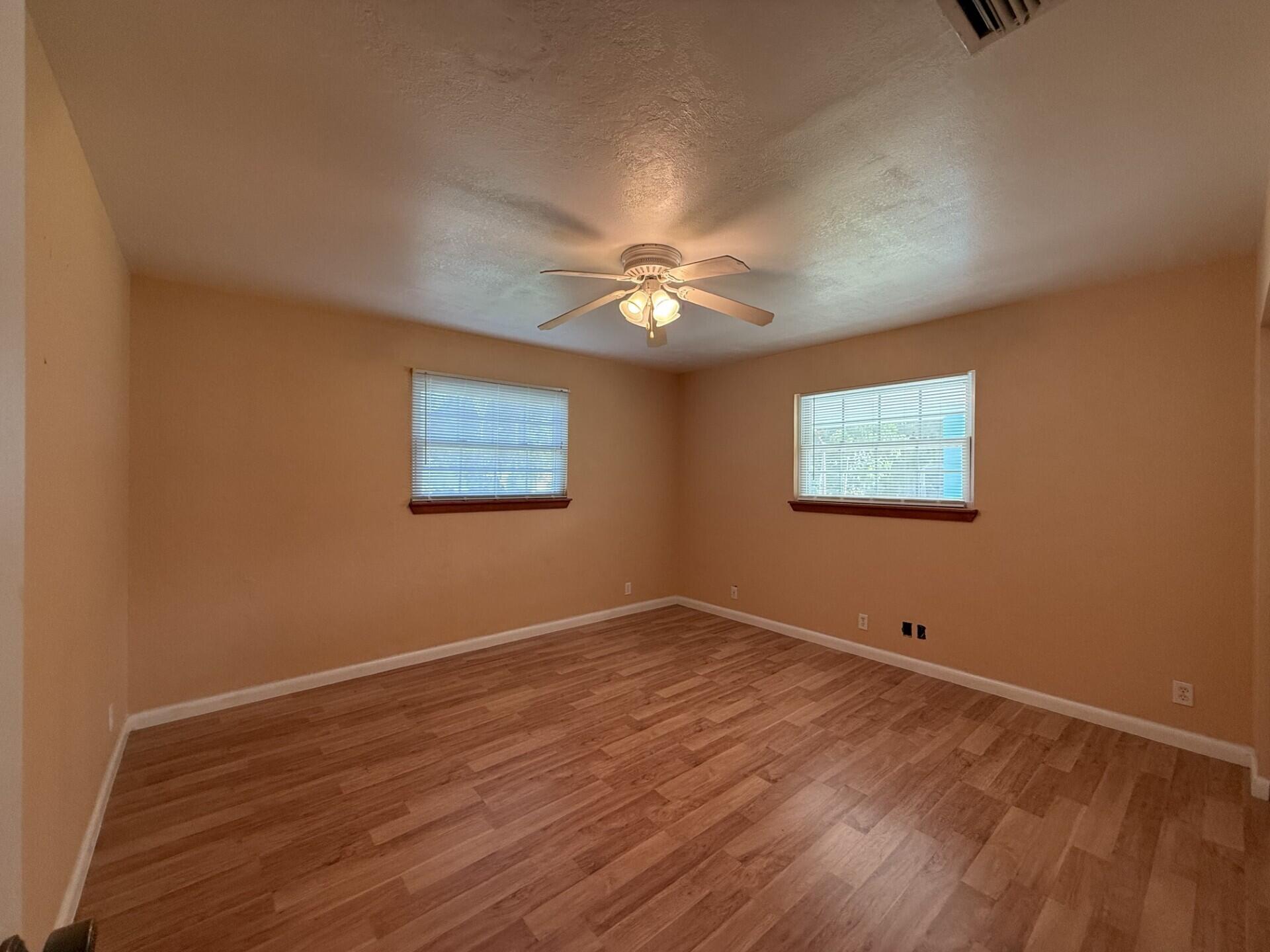 9107 Se 62nd Drive Property Photo 16