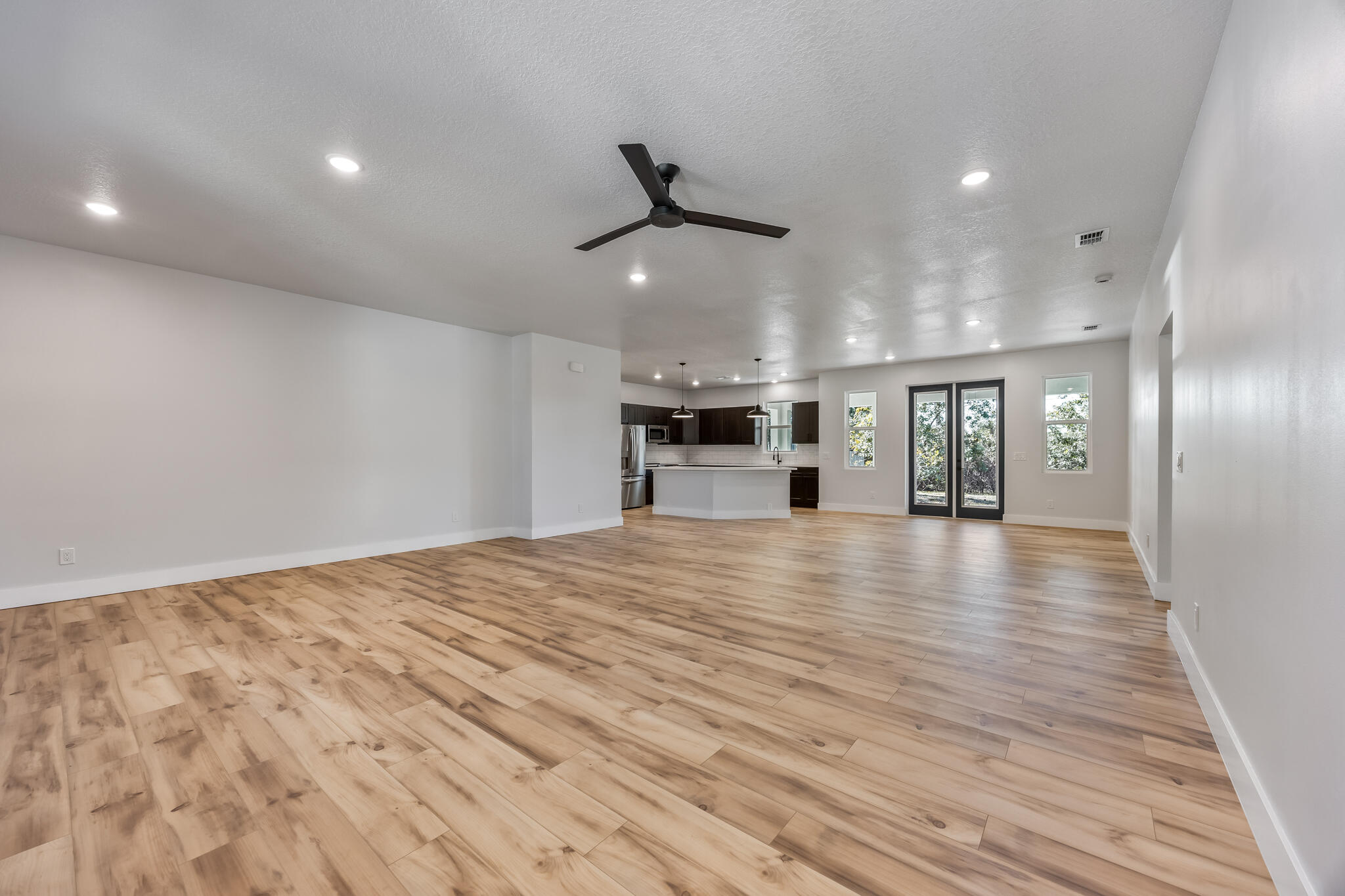 1254 Heitzman Avenue Sw Property Photo 7