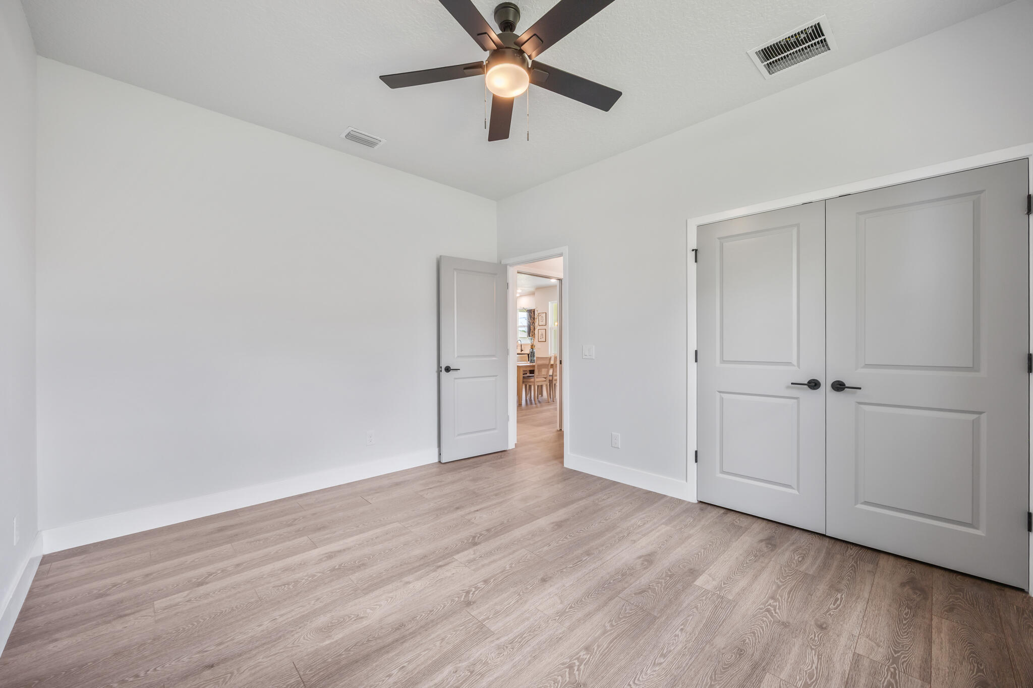 1254 Heitzman Avenue Sw Property Photo 16