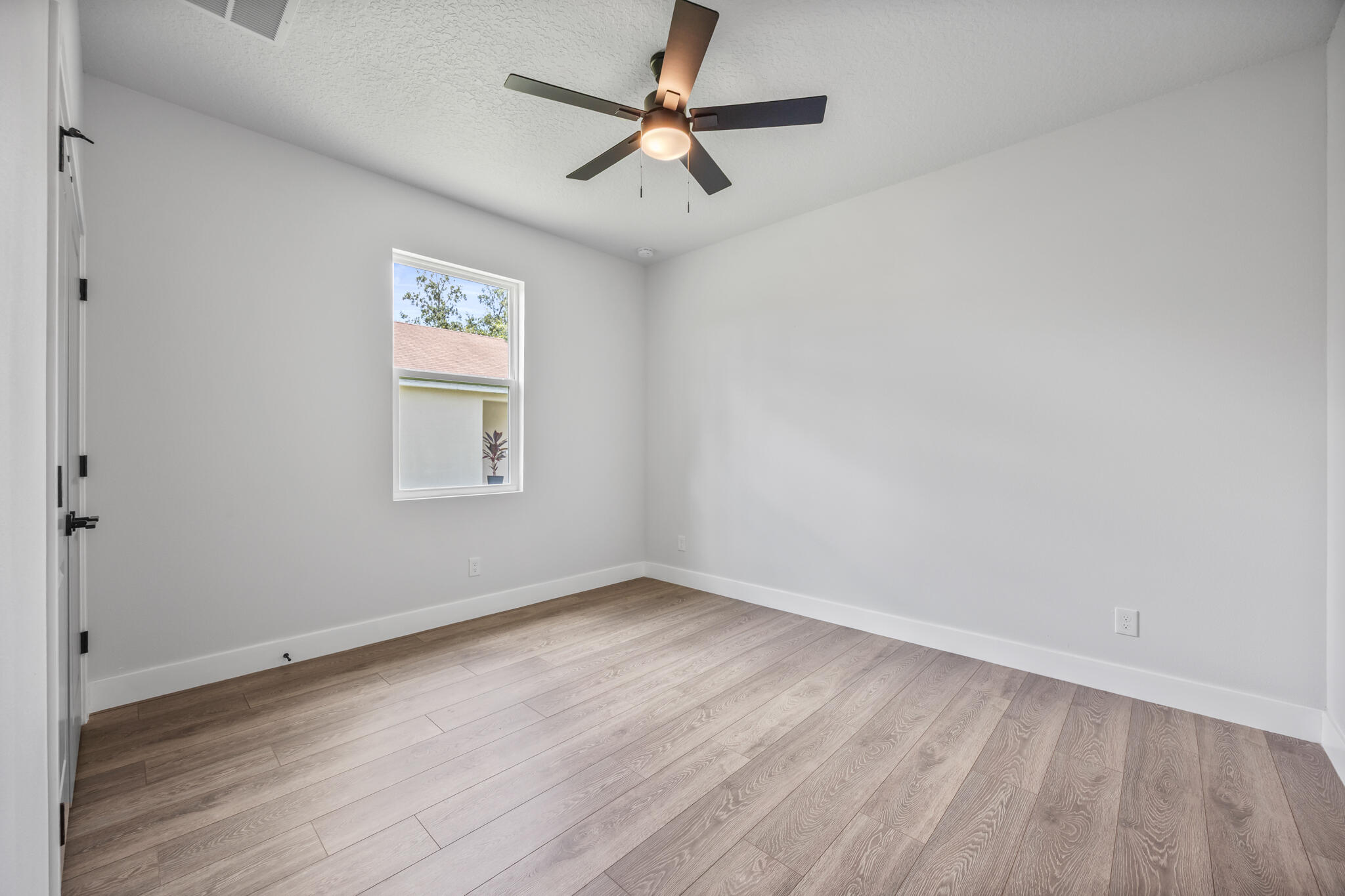 1254 Heitzman Avenue Sw Property Photo 17