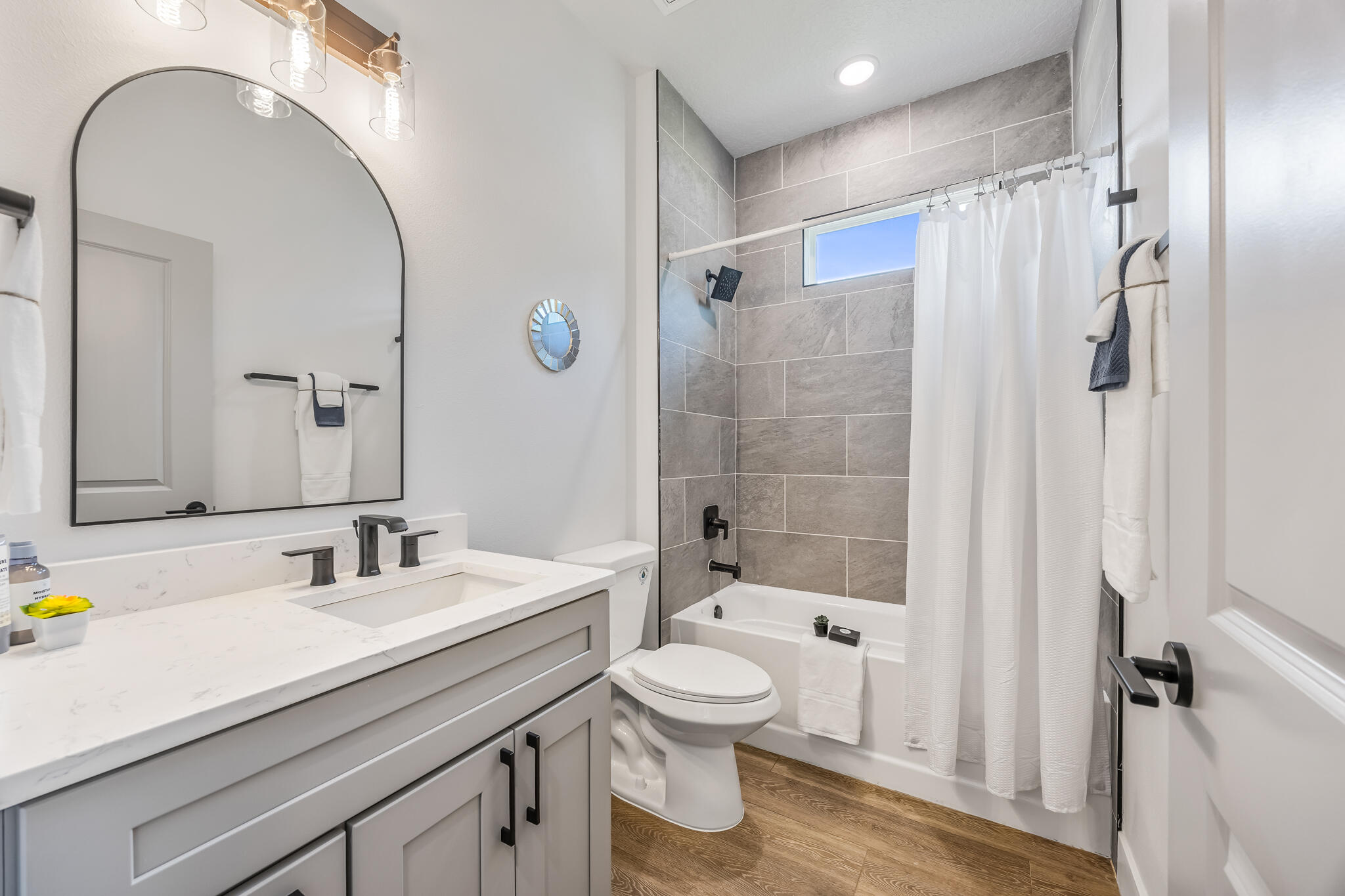 1254 Heitzman Avenue Sw Property Photo 22