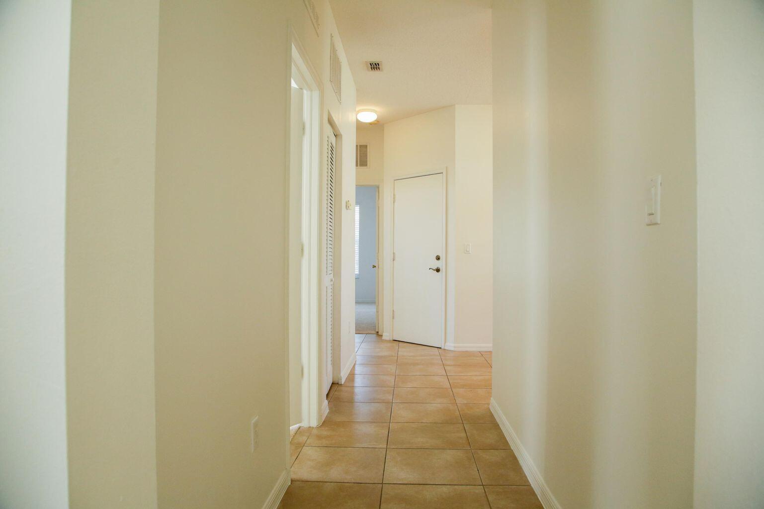 9772 Sw Glenbrook Drive Property Photo 8