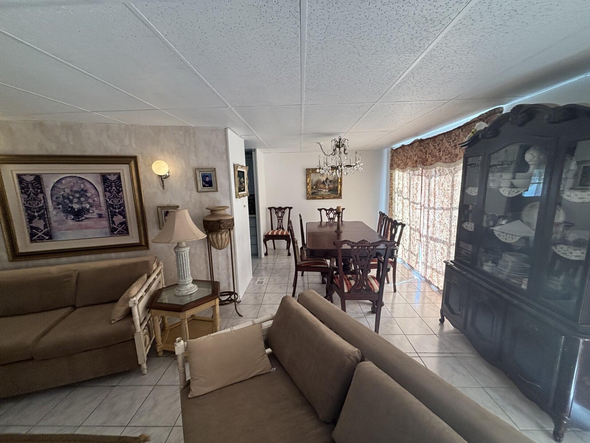 113 Nw 50th Street Property Photo 12