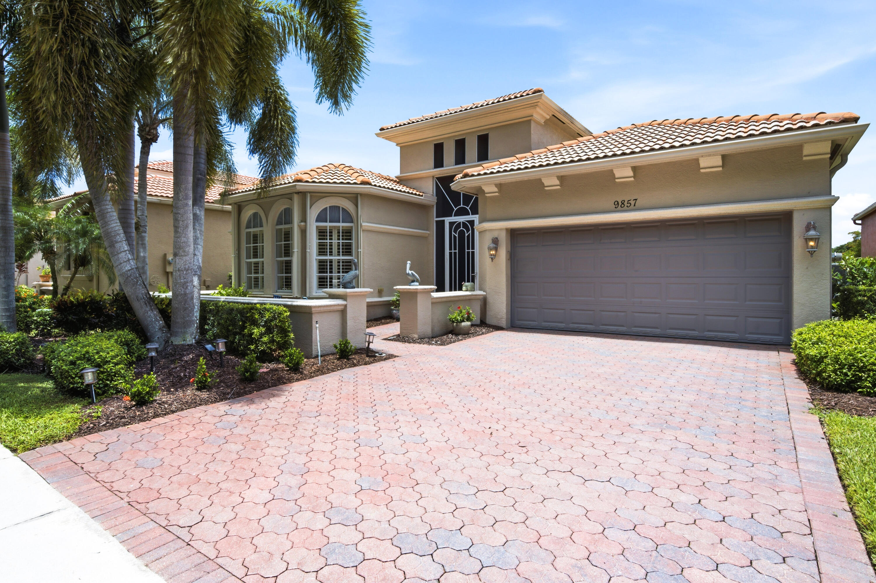 9857 Via Grande W Property Photo 1