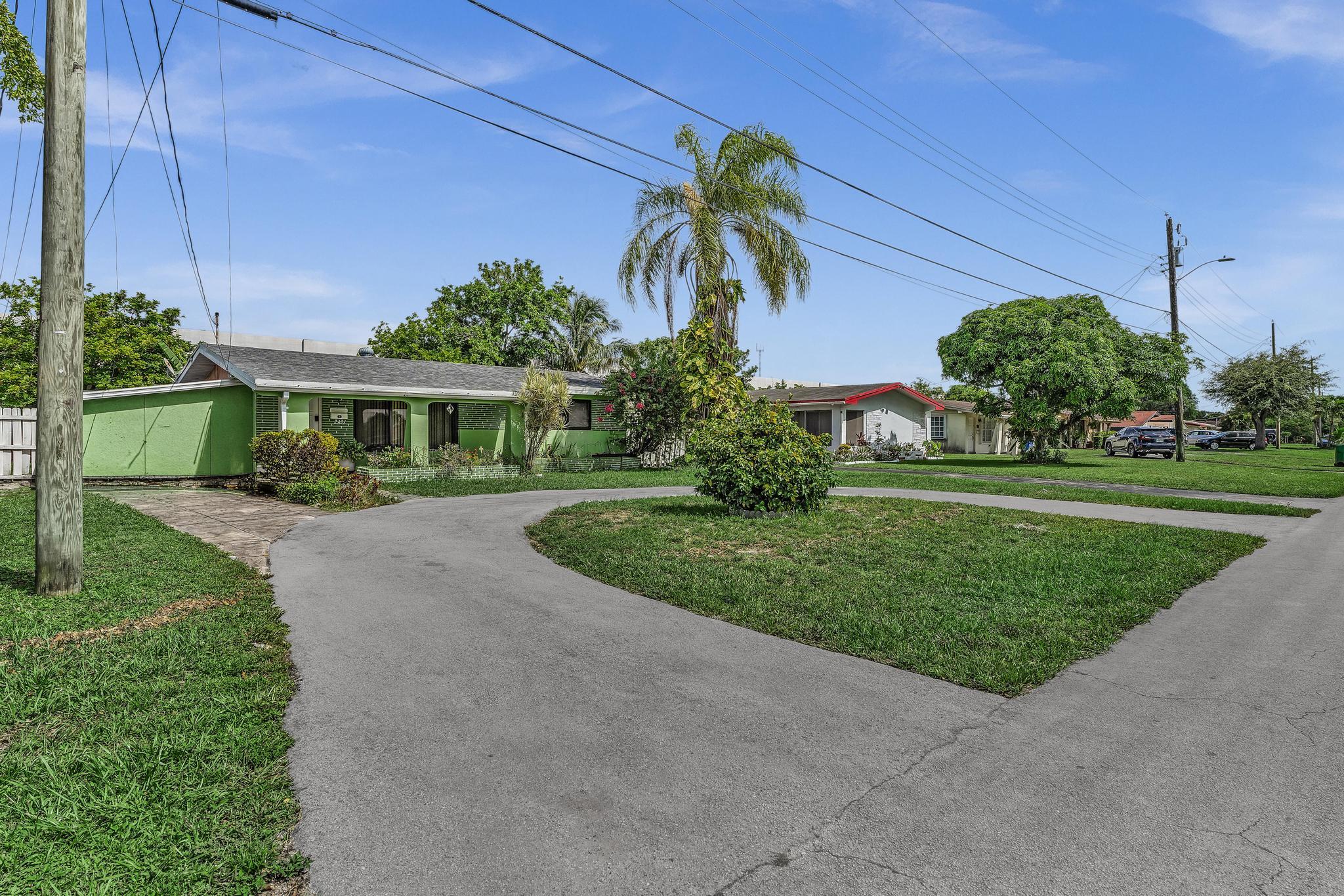 2131 Acapulco Drive Property Photo 31
