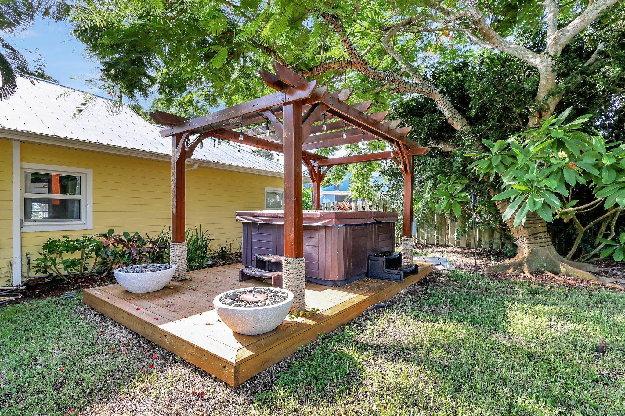 7501 S Indian River Drive Property Photo 17