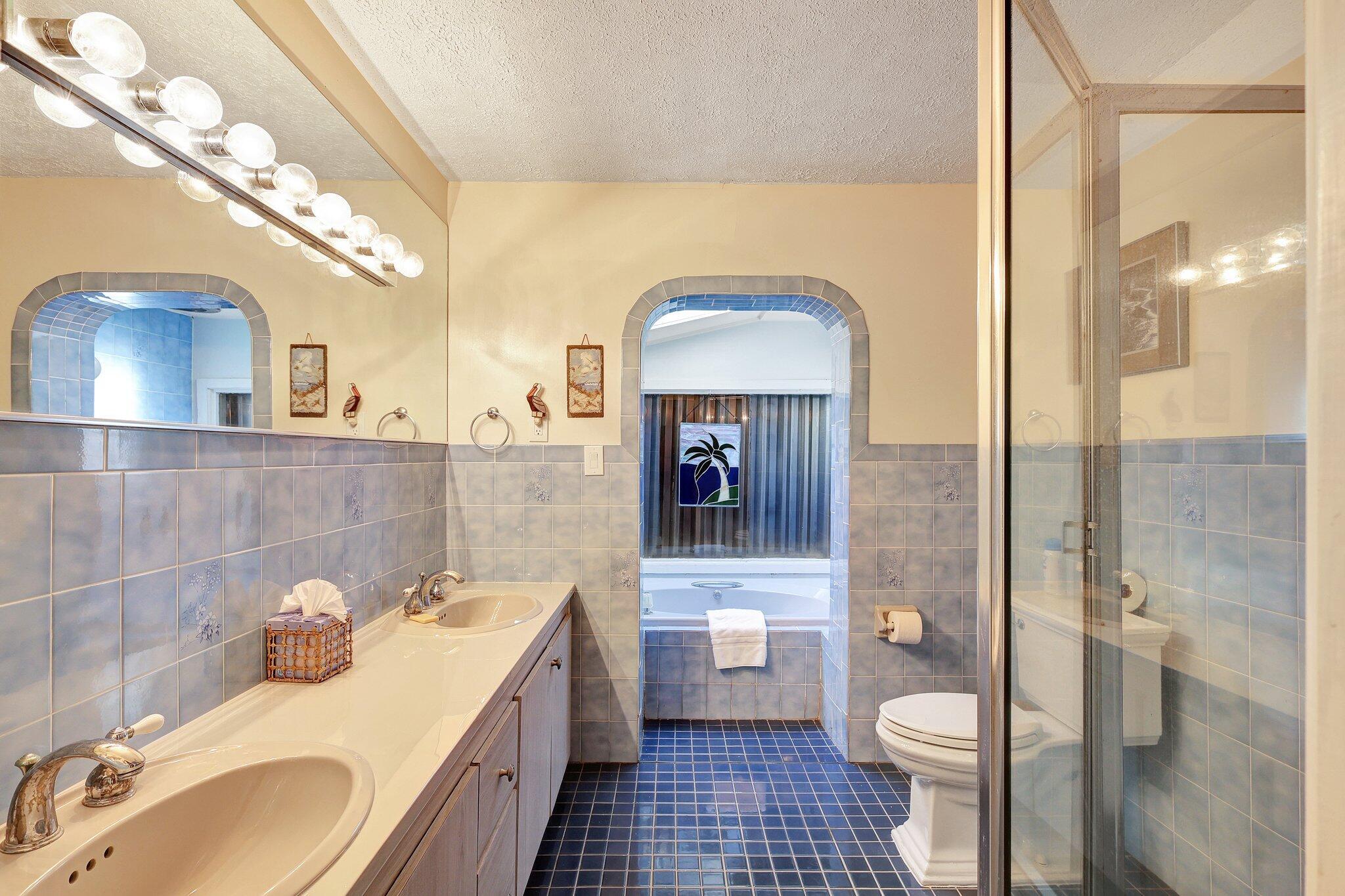 7501 S Indian River Drive Property Photo 30