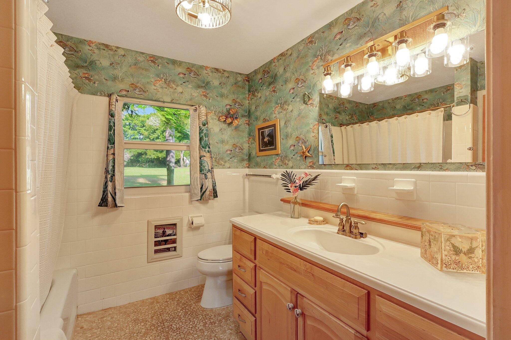 7501 S Indian River Drive Property Photo 34