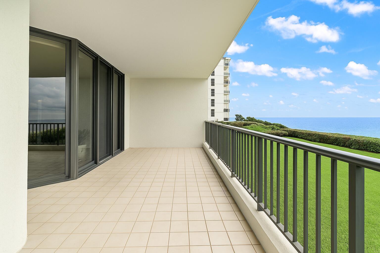 800 Ocean Drive 204 Property Photo 4
