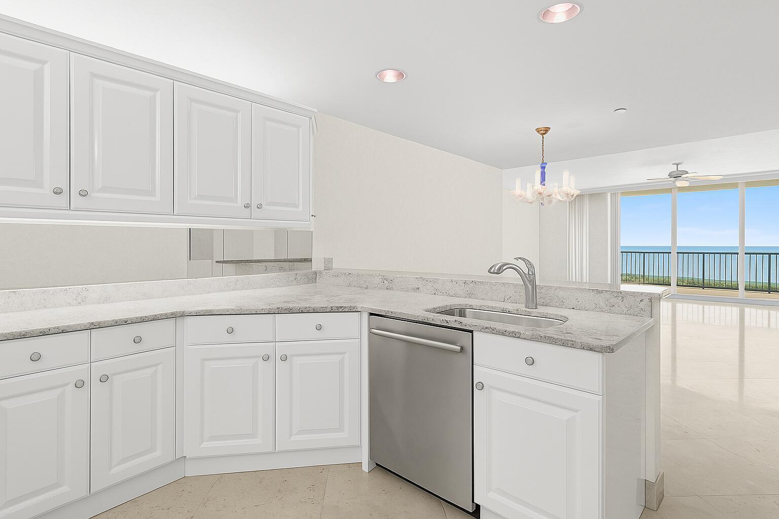 800 Ocean Drive 204 Property Photo 11