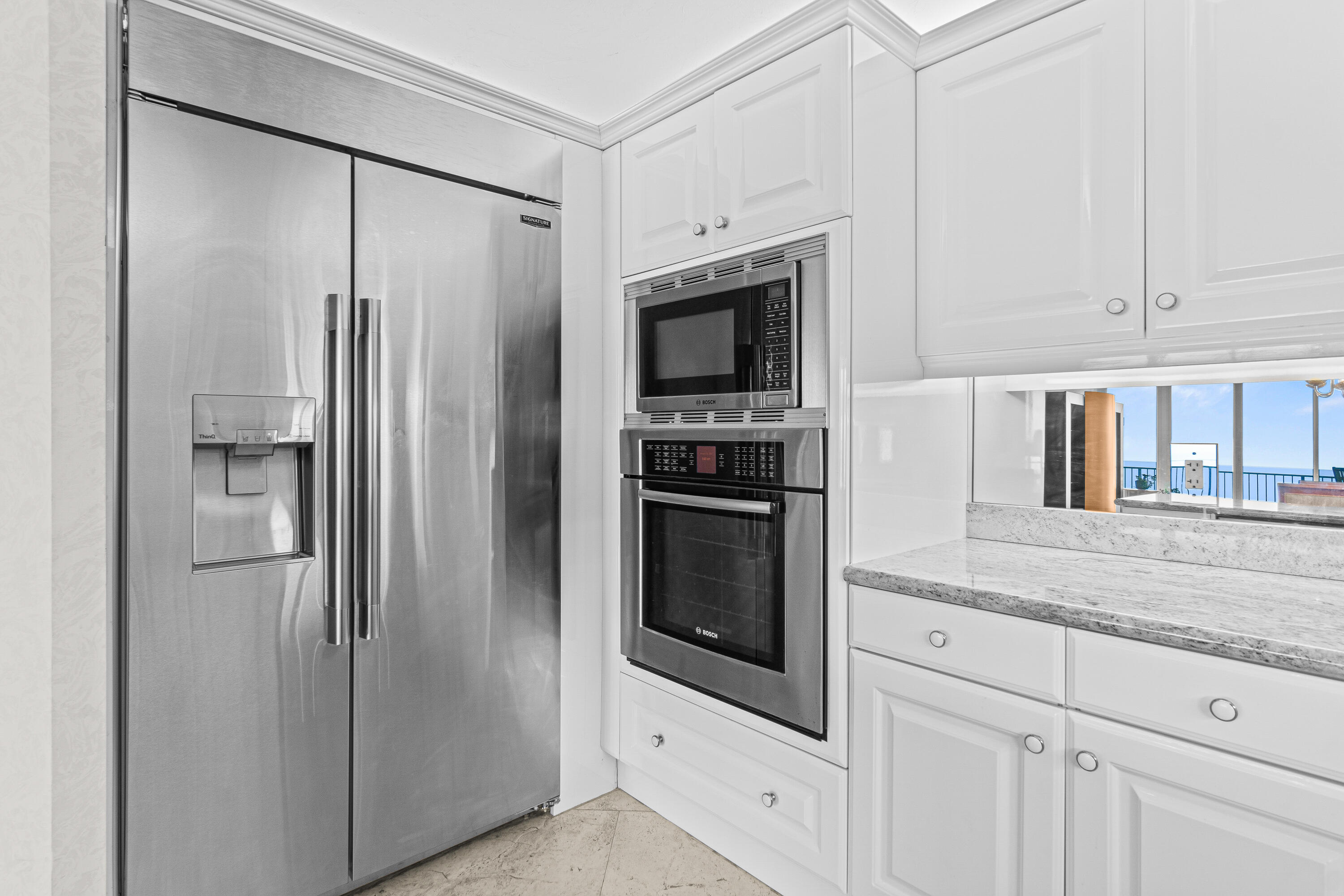 800 Ocean Drive 204 Property Photo 12